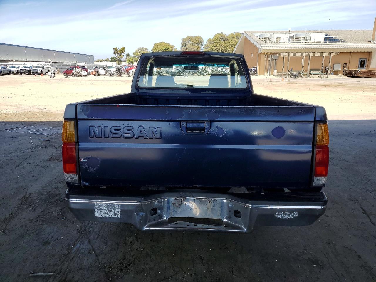 1997 Nissan Truck Xe Blue vin: 1N6SD16S2VC305675