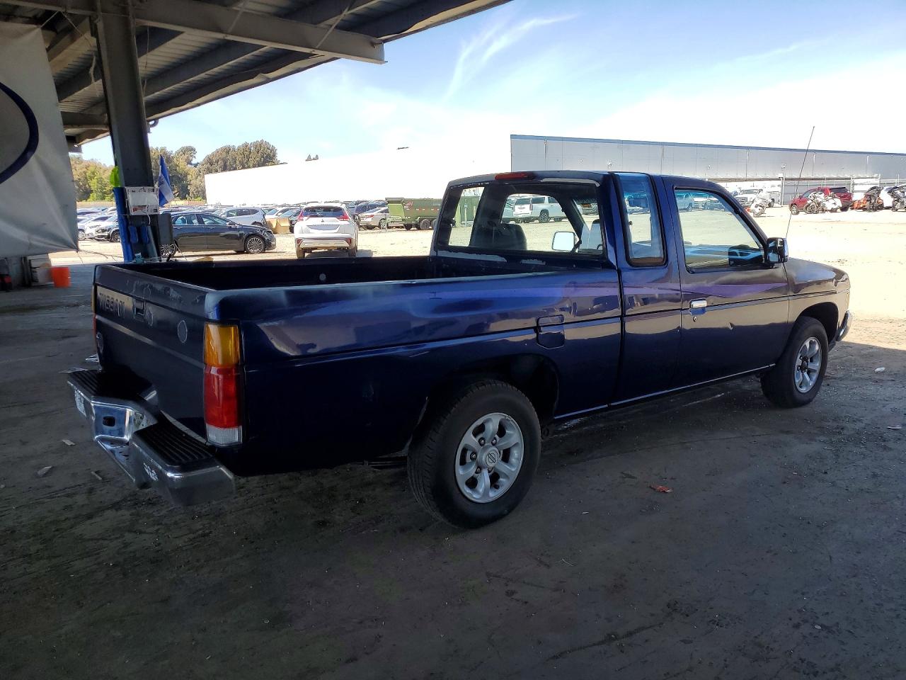 1997 Nissan Truck Xe Blue vin: 1N6SD16S2VC305675