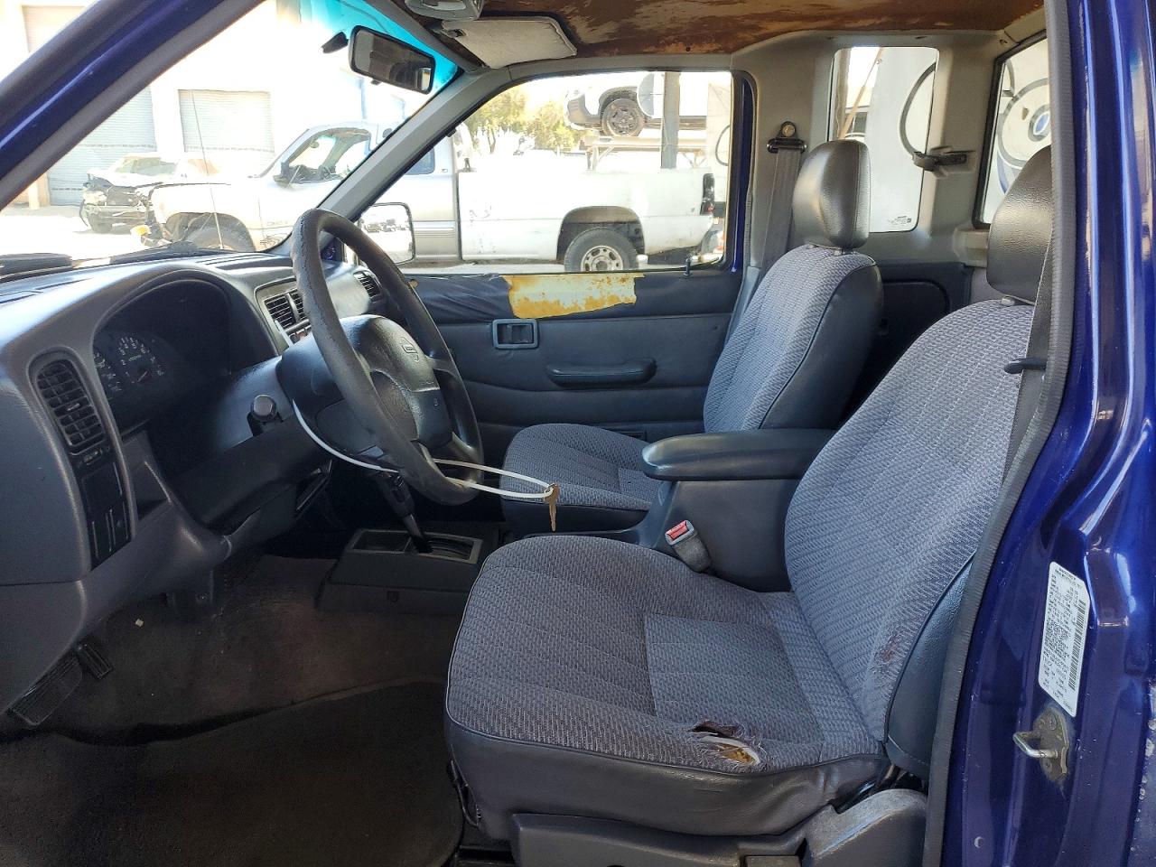 1997 Nissan Truck Xe Blue vin: 1N6SD16S2VC305675