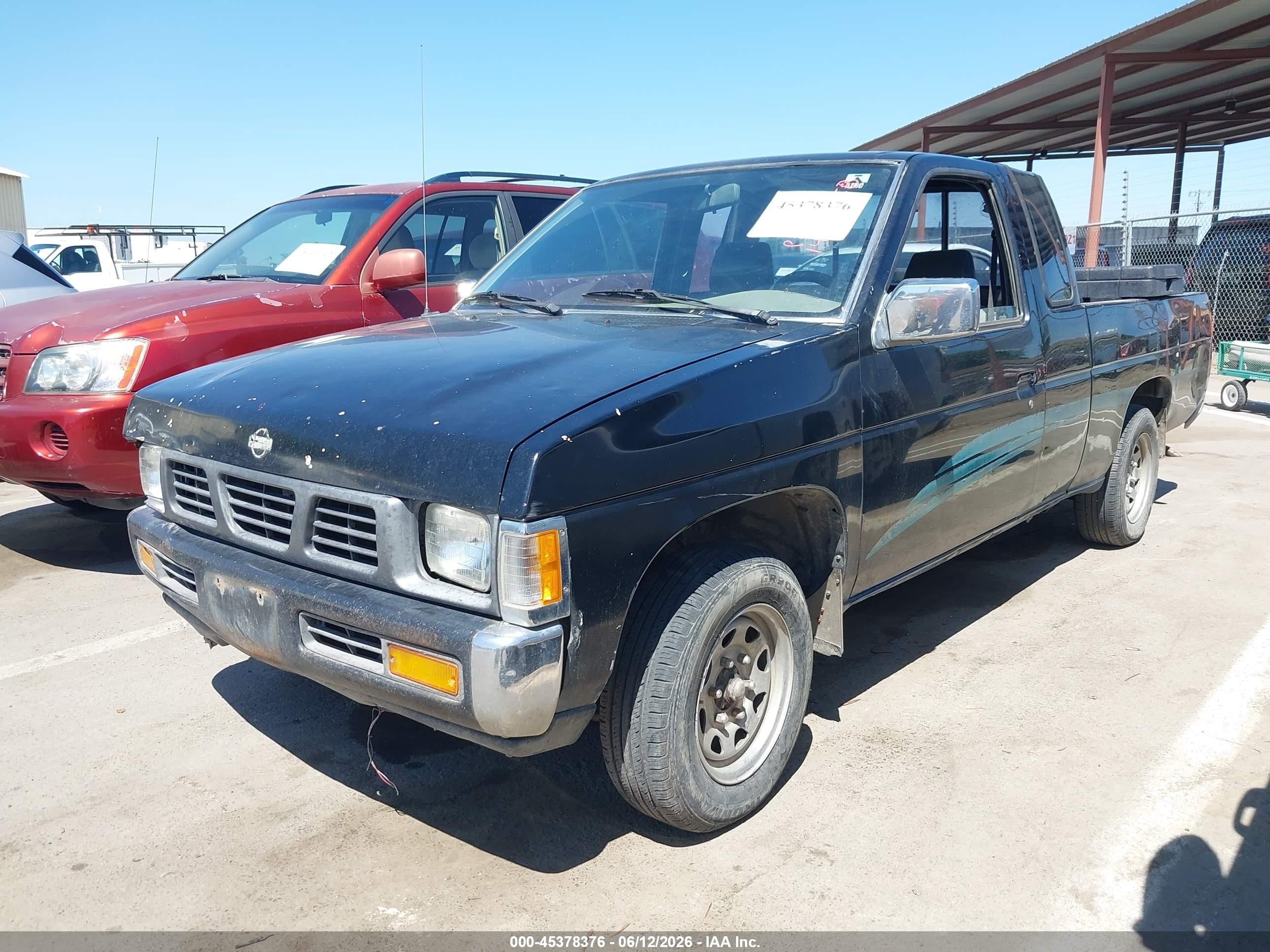1994 Nissan Truck King Cab Xe Black vin: 1N6SD16S3RC384246