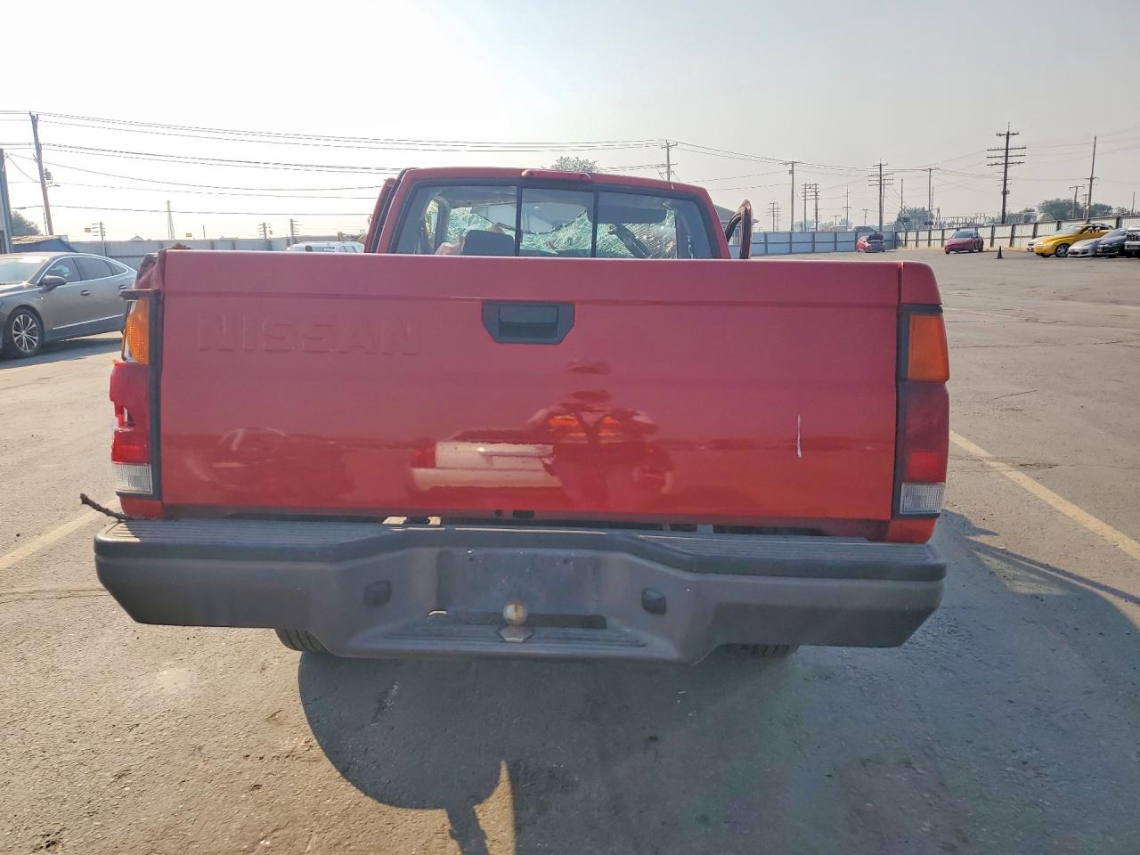 1997 Nissan Truck Xe Red vin: 1N6SD16S4VC423940