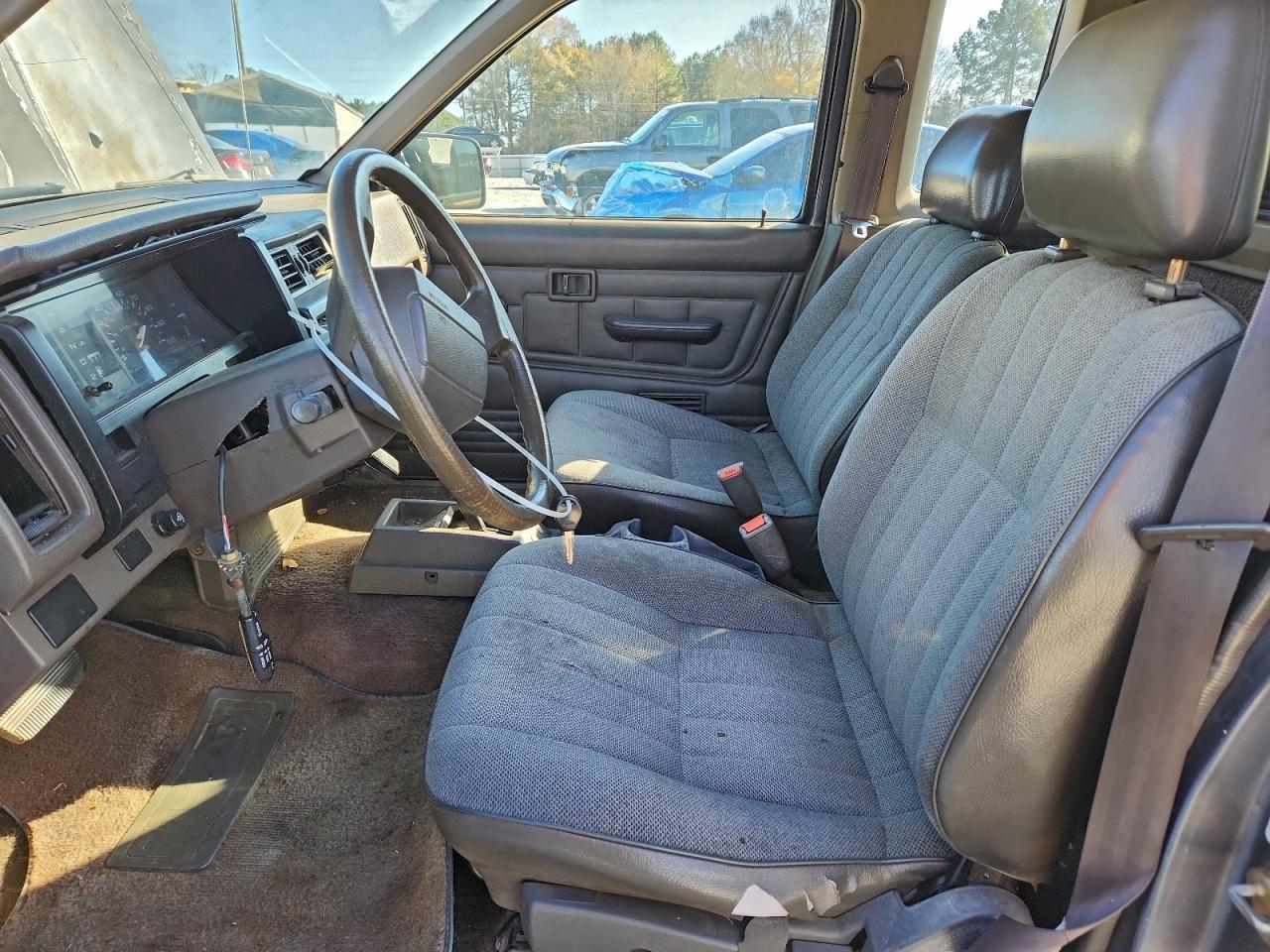 1991 Nissan Truck King Cab Gray vin: 1N6SD16S5MC382863