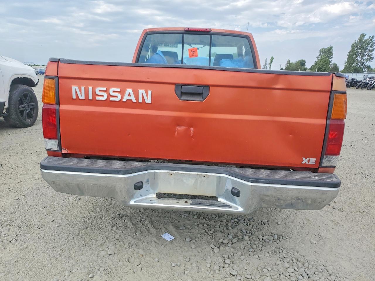 1997 Nissan Truck Xe Orange vin: 1N6SD16S6VC303735