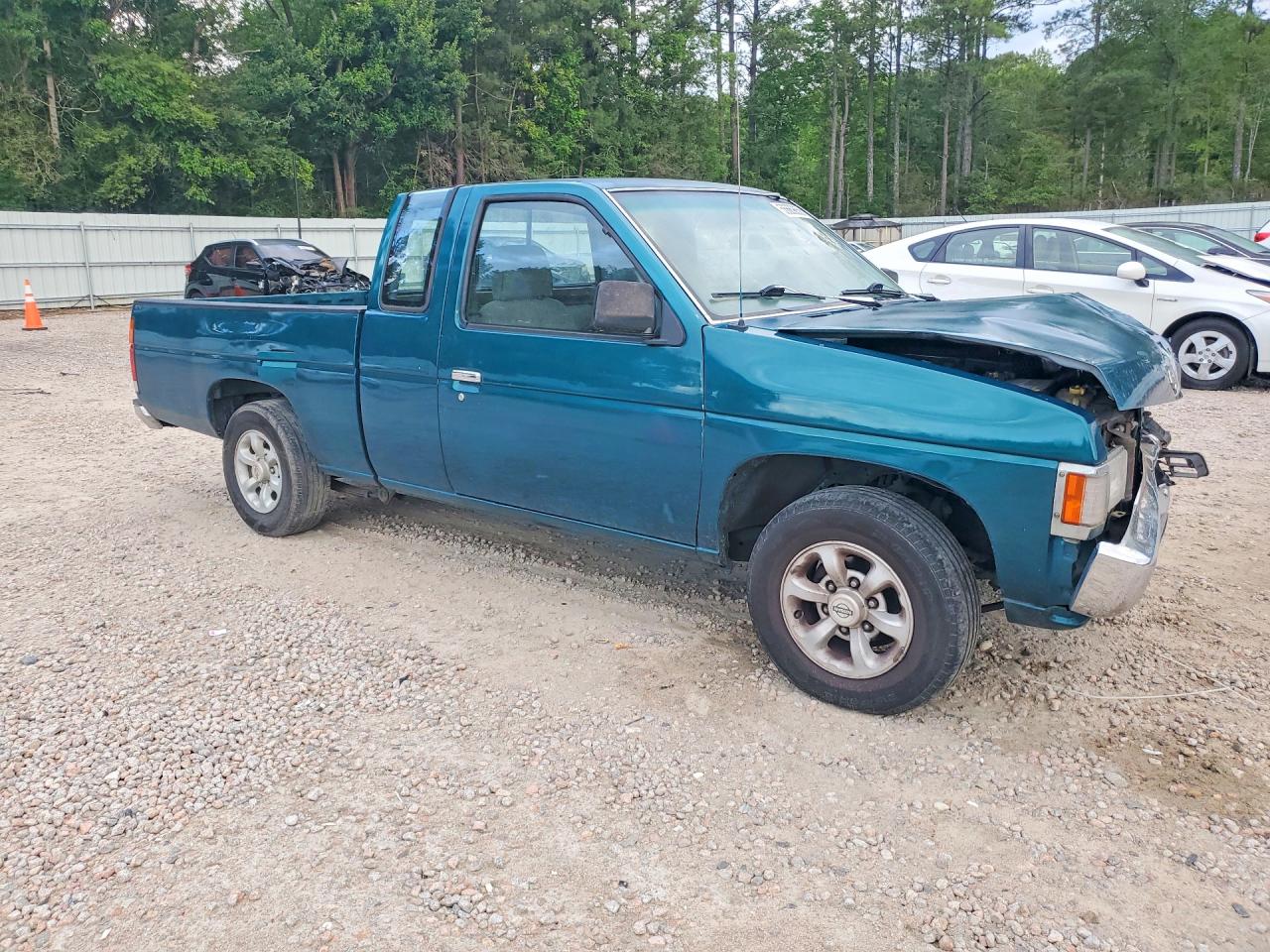 1997 Nissan Truck Xe Green vin: 1N6SD16S6VC362526