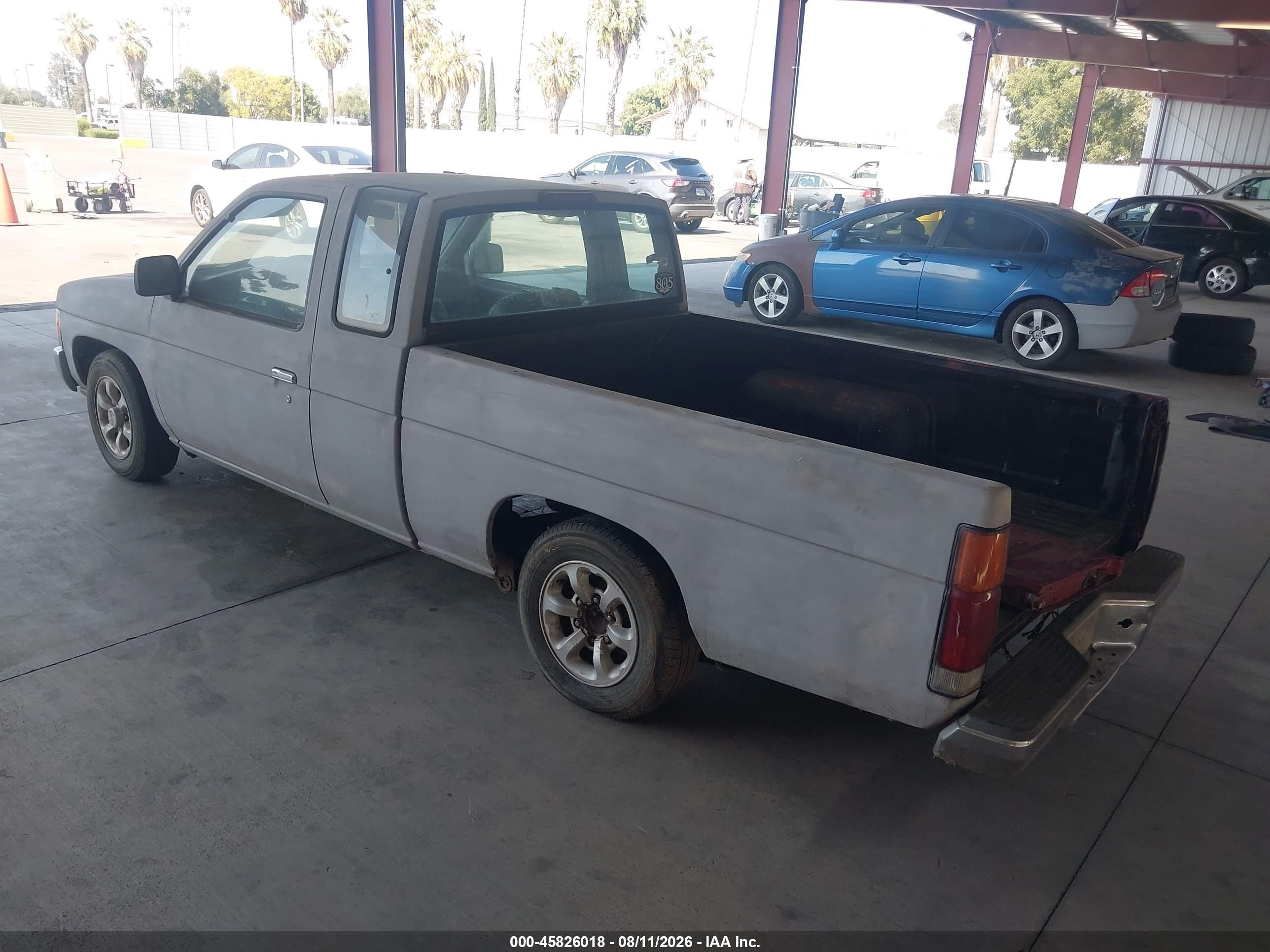 1996 Nissan Truck King Cab Se/king Cab Xe Gray vin: 1N6SD16S7TC381633