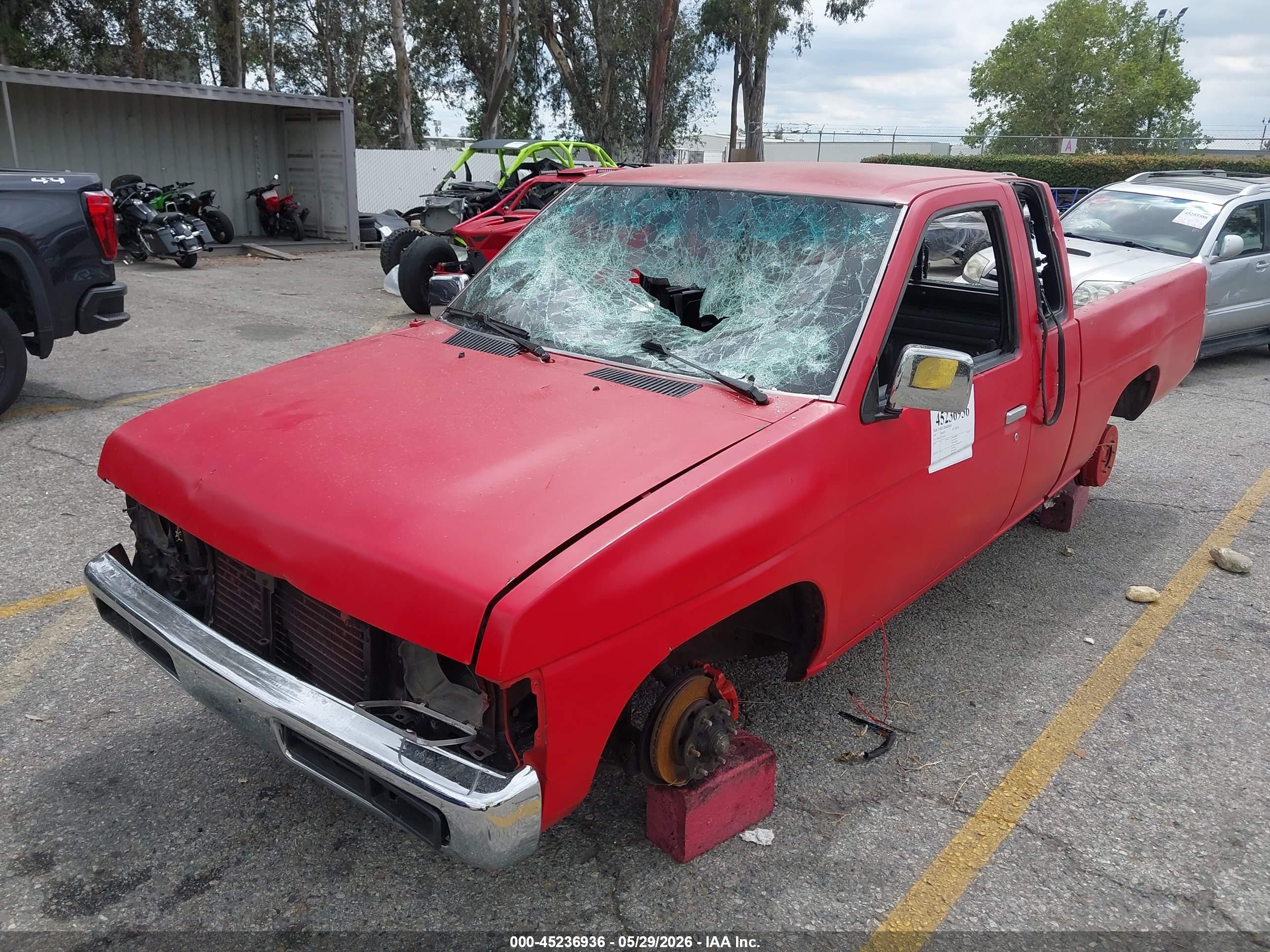 1997 Nissan 4x2 Truck   Red vin: 1N6SD16S7VC340955