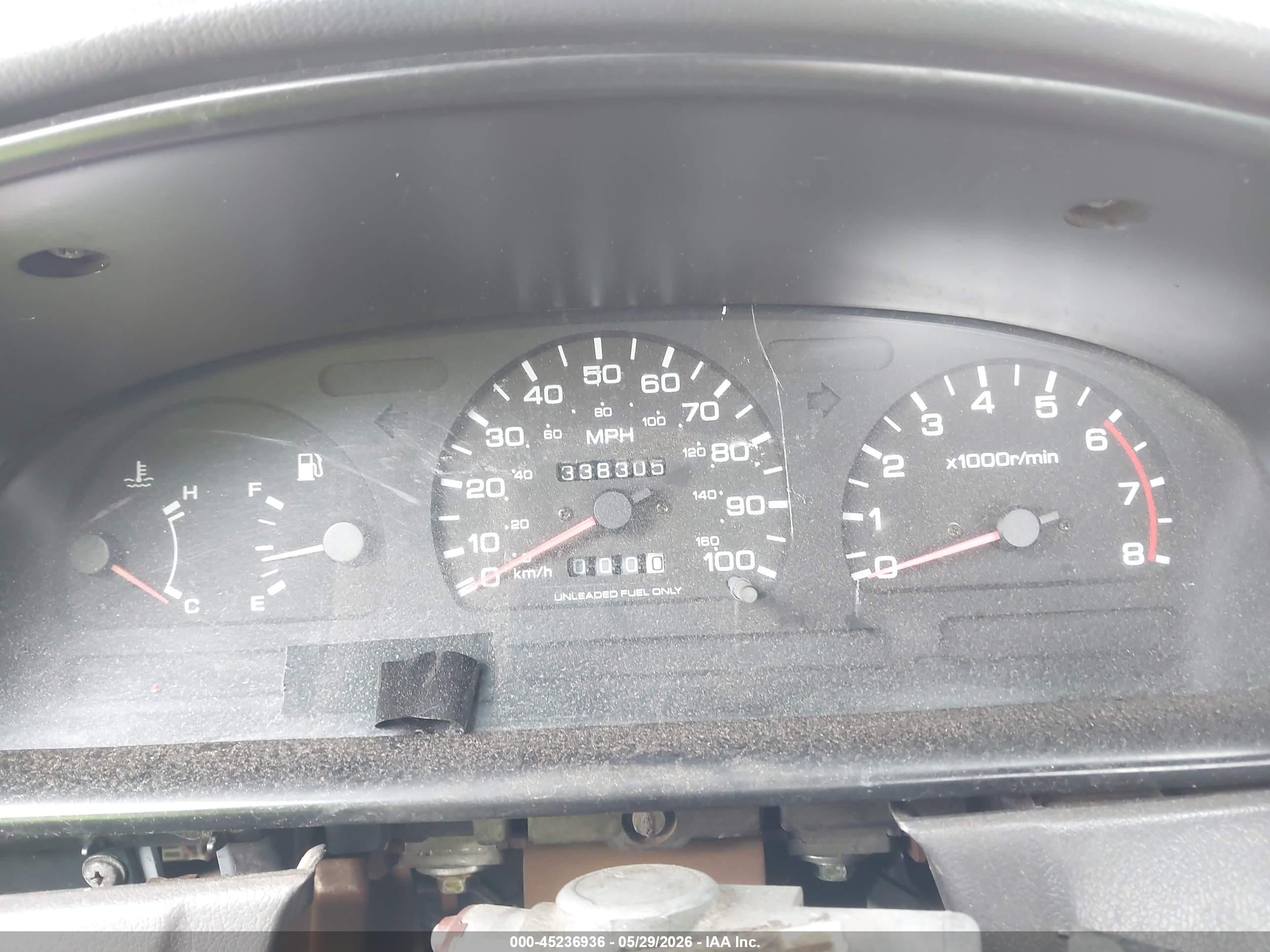 1997 Nissan 4x2 Truck   Red vin: 1N6SD16S7VC340955