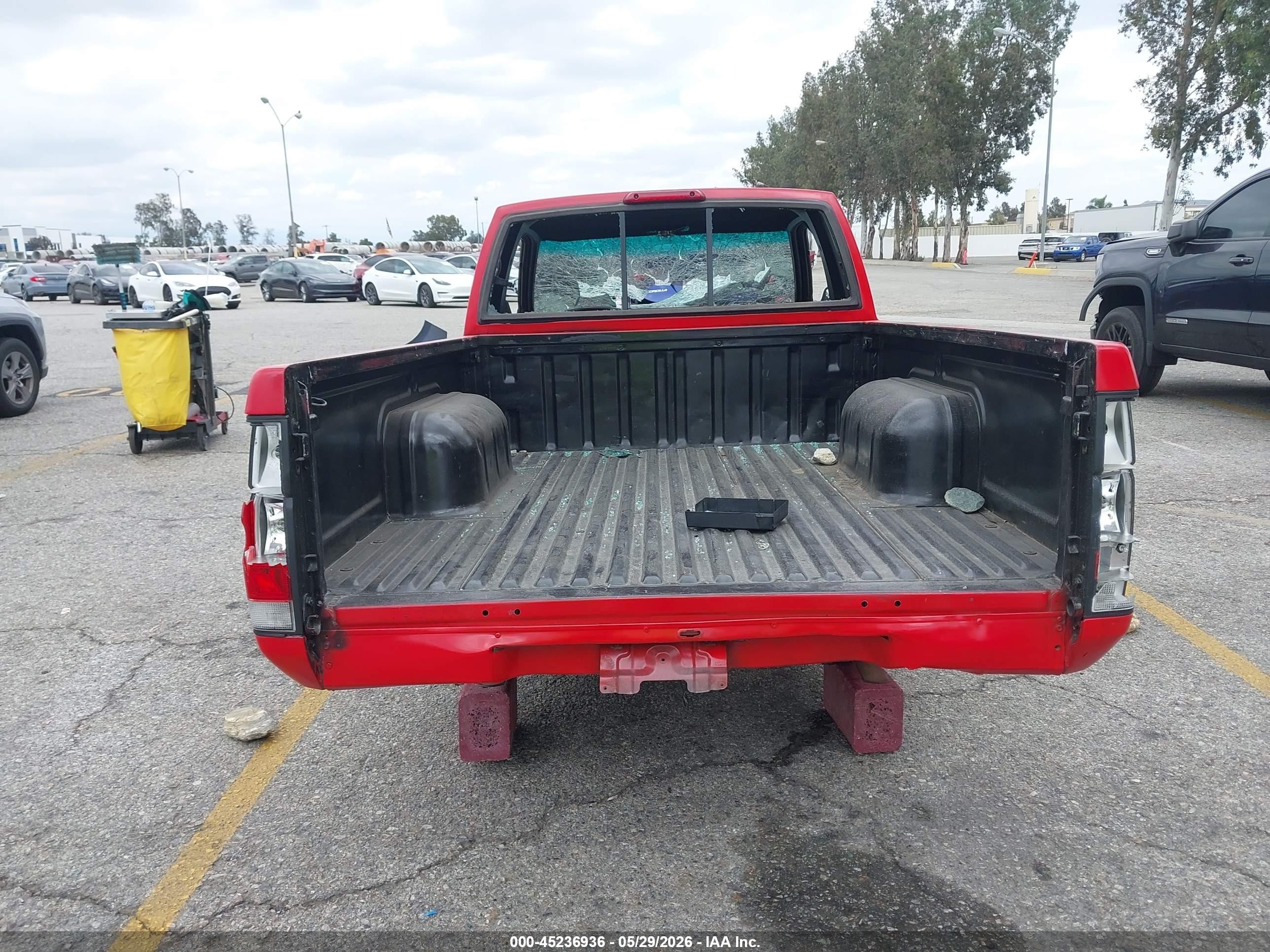 1997 Nissan 4x2 Truck   Red vin: 1N6SD16S7VC340955