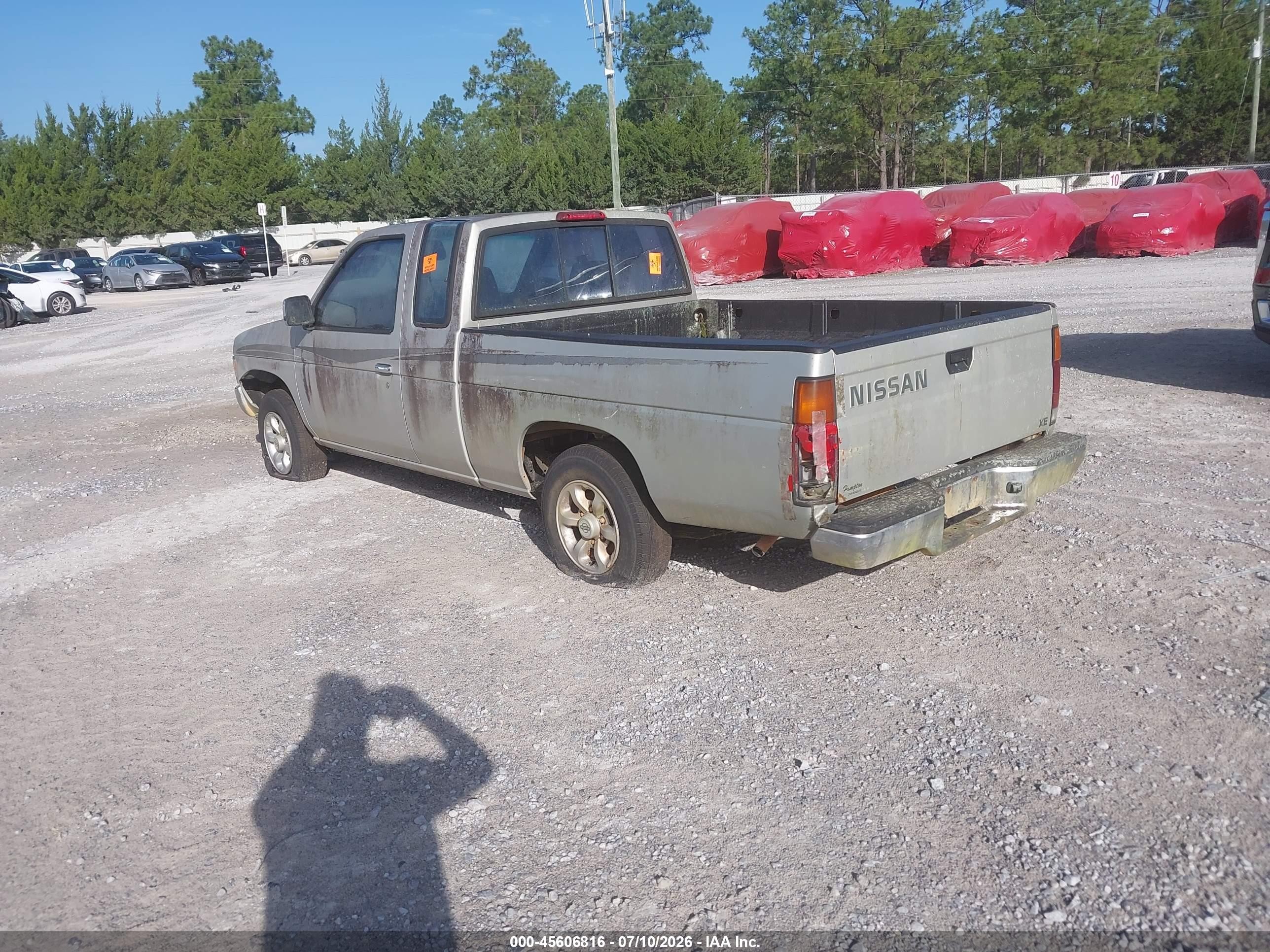 1997 Nissan 4x2 Truck Se/xe Silver vin: 1N6SD16S8VC335909