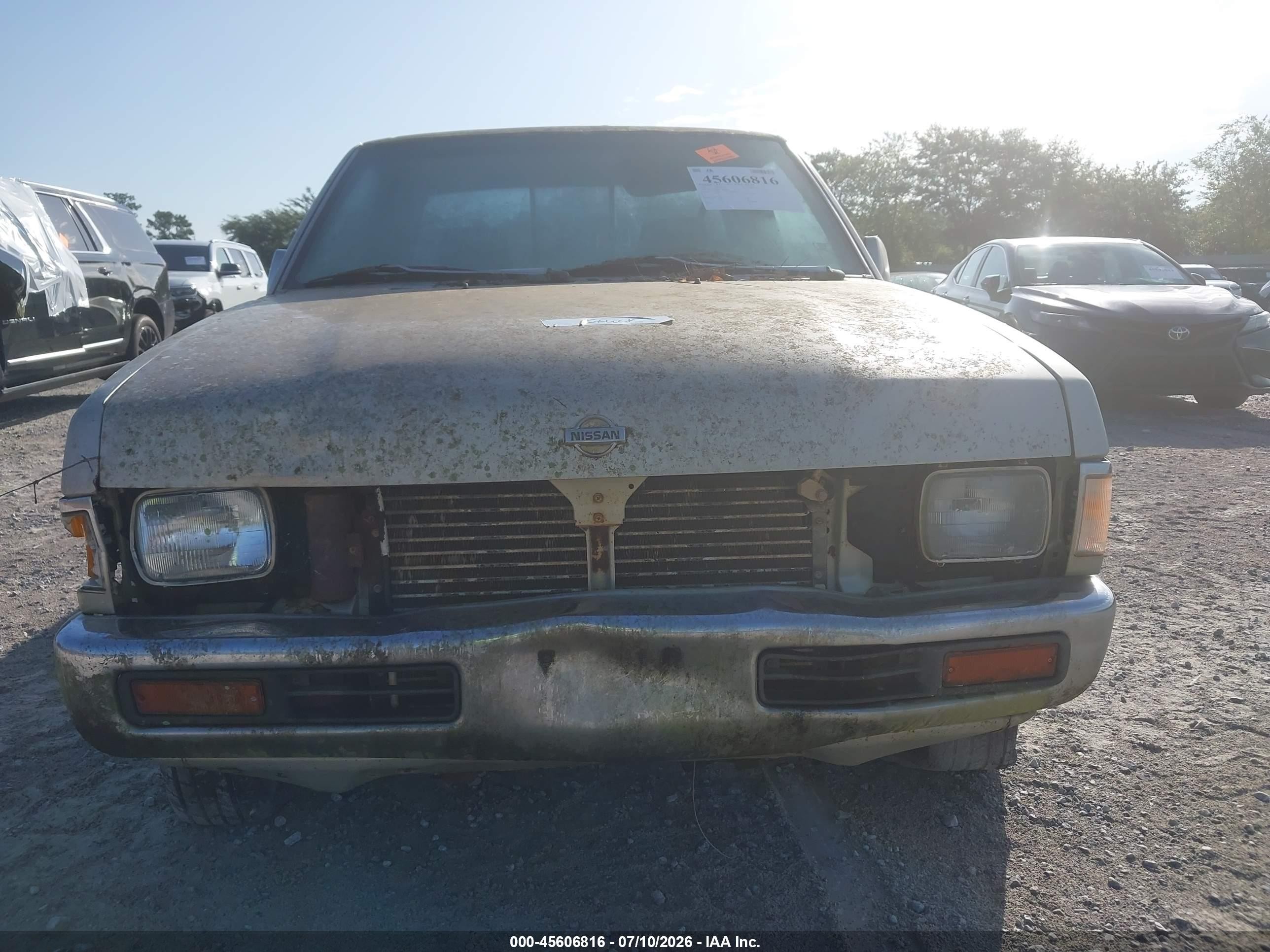 1997 Nissan 4x2 Truck Se/xe Silver vin: 1N6SD16S8VC335909