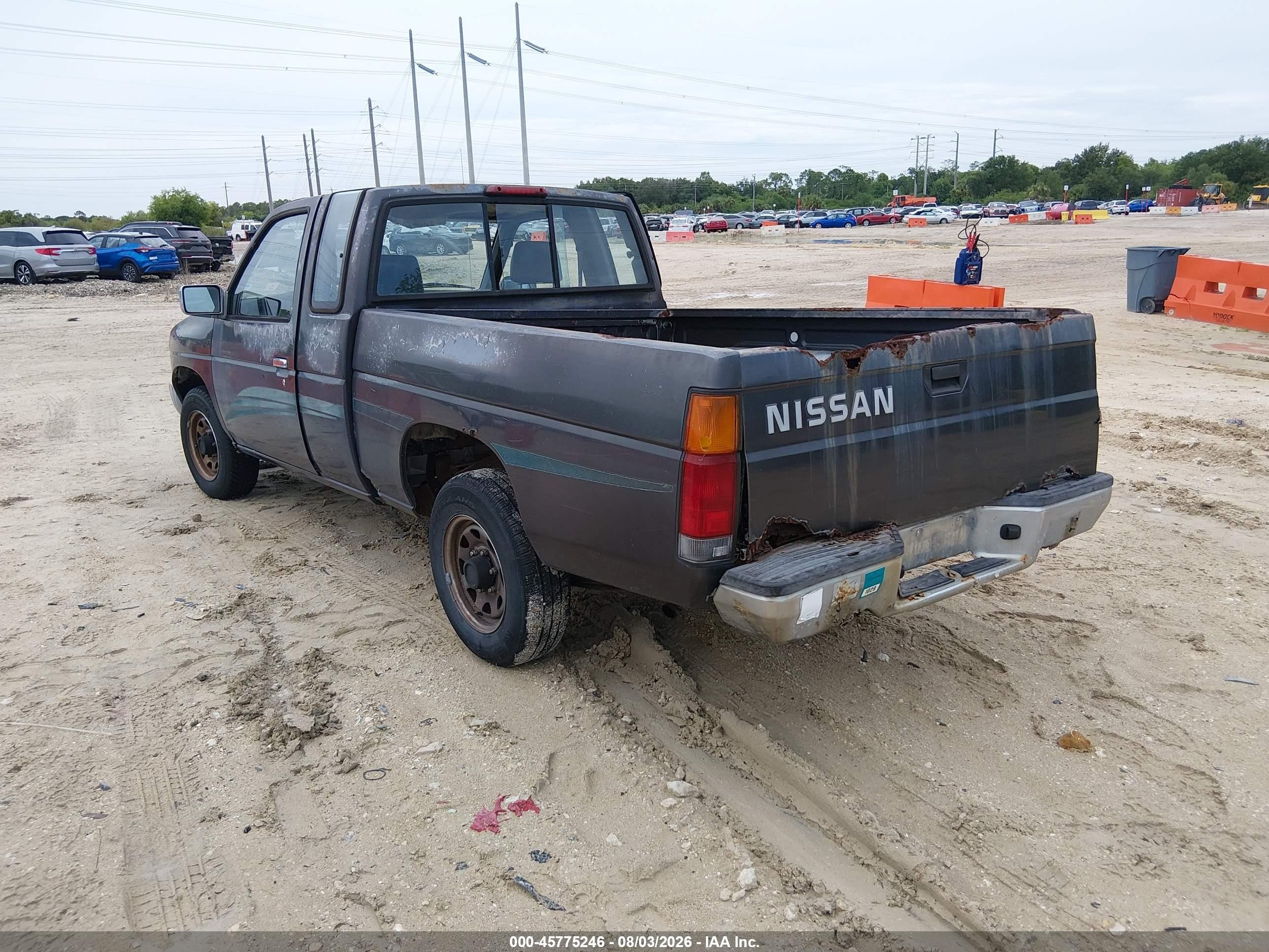 1995 Nissan Truck King Cab Xe Gray vin: 1N6SD16S9SC461045