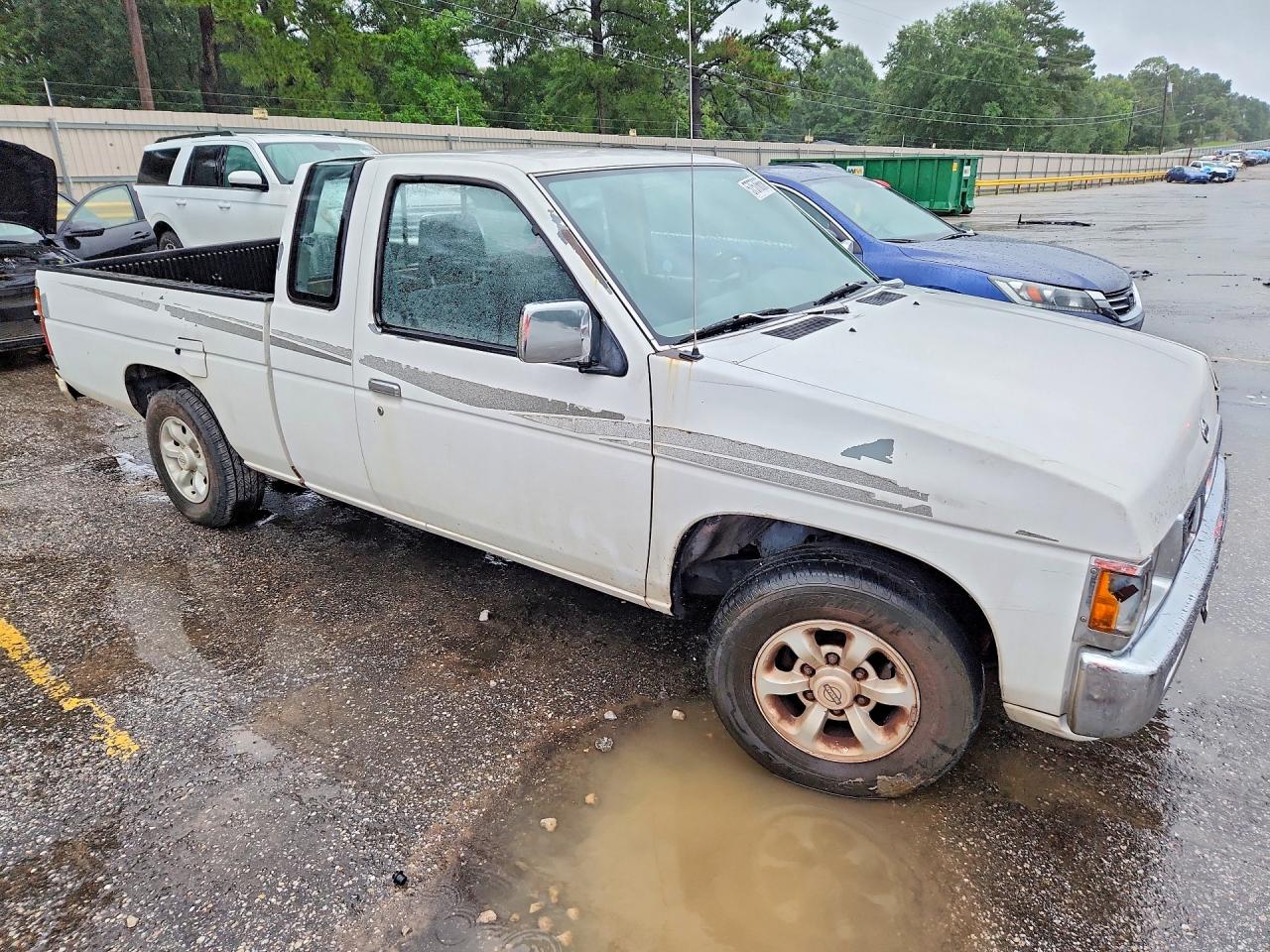 1997 Nissan Truck Xe White vin: 1N6SD16S9VC304166