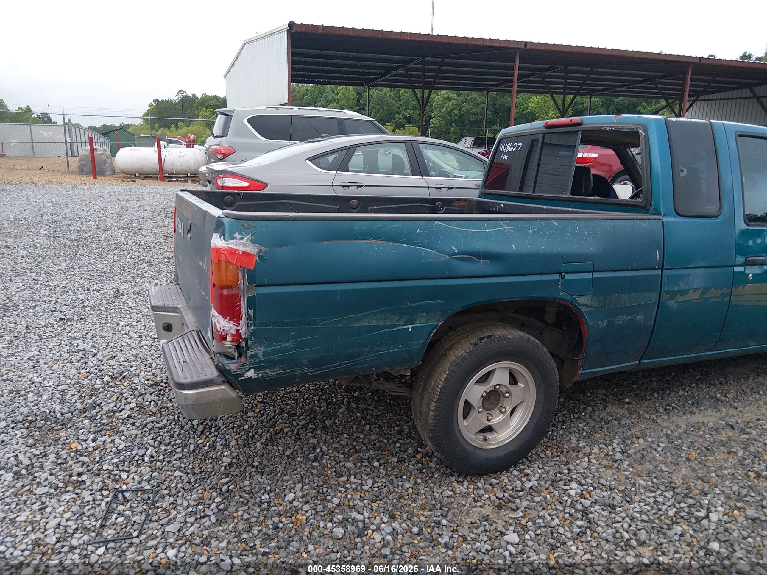 1995 Nissan Truck King Cab Xe Green vin: 1N6SD16SXSC448627