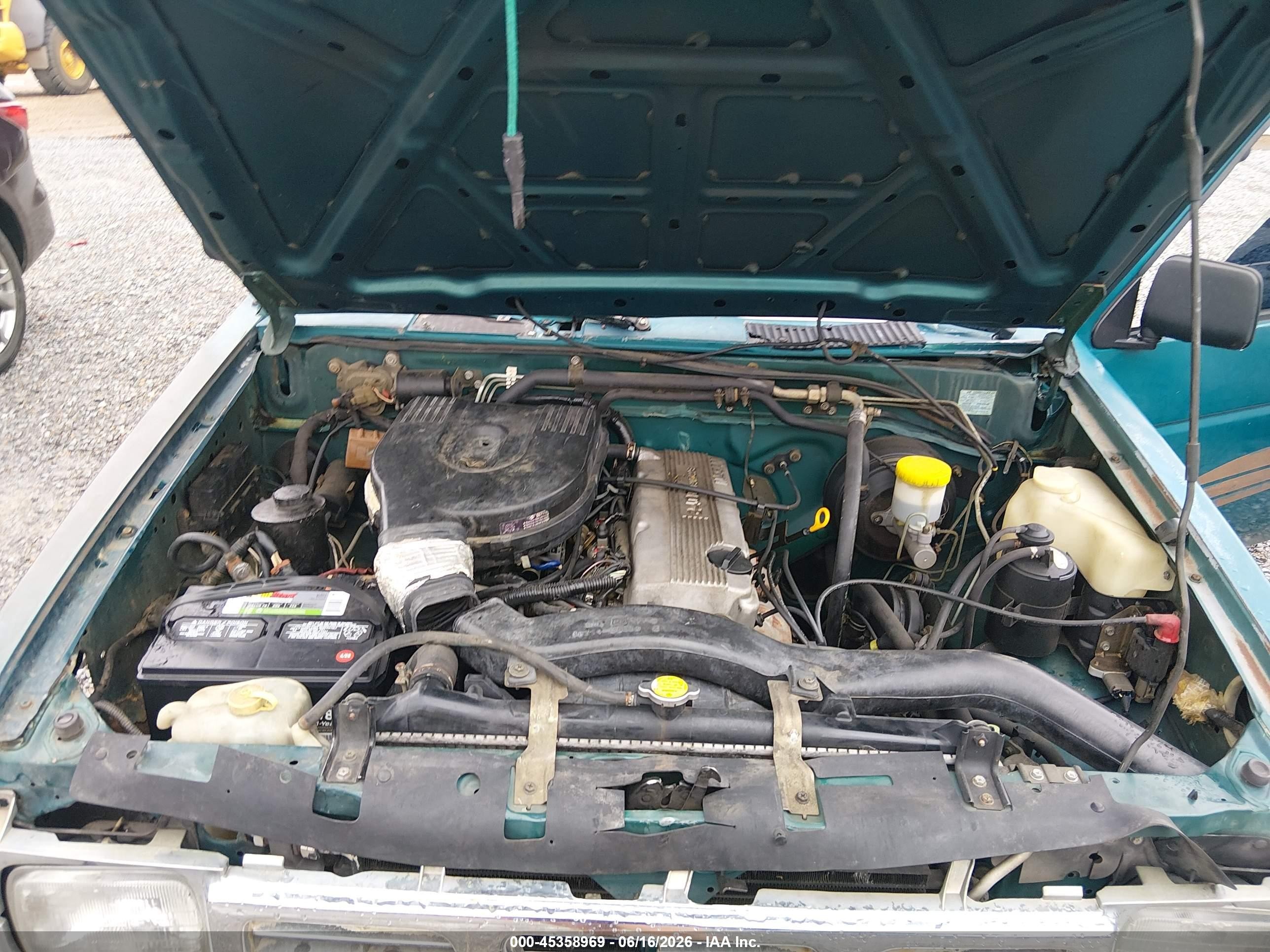 1995 Nissan Truck King Cab Xe Green vin: 1N6SD16SXSC448627