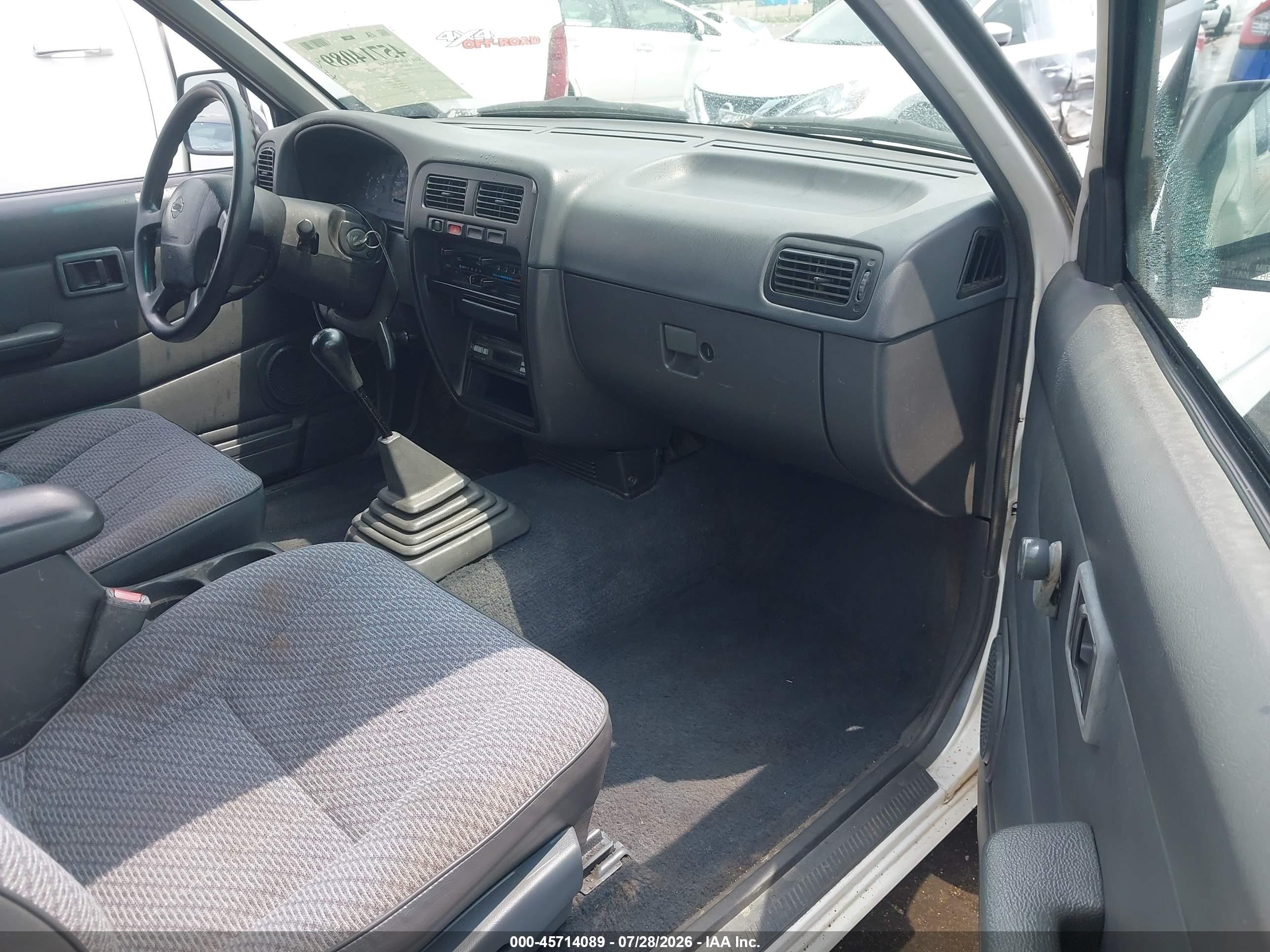 1997 Nissan 4x2 Truck Se/xe Белый vin: 1N6SD16SXVC368409