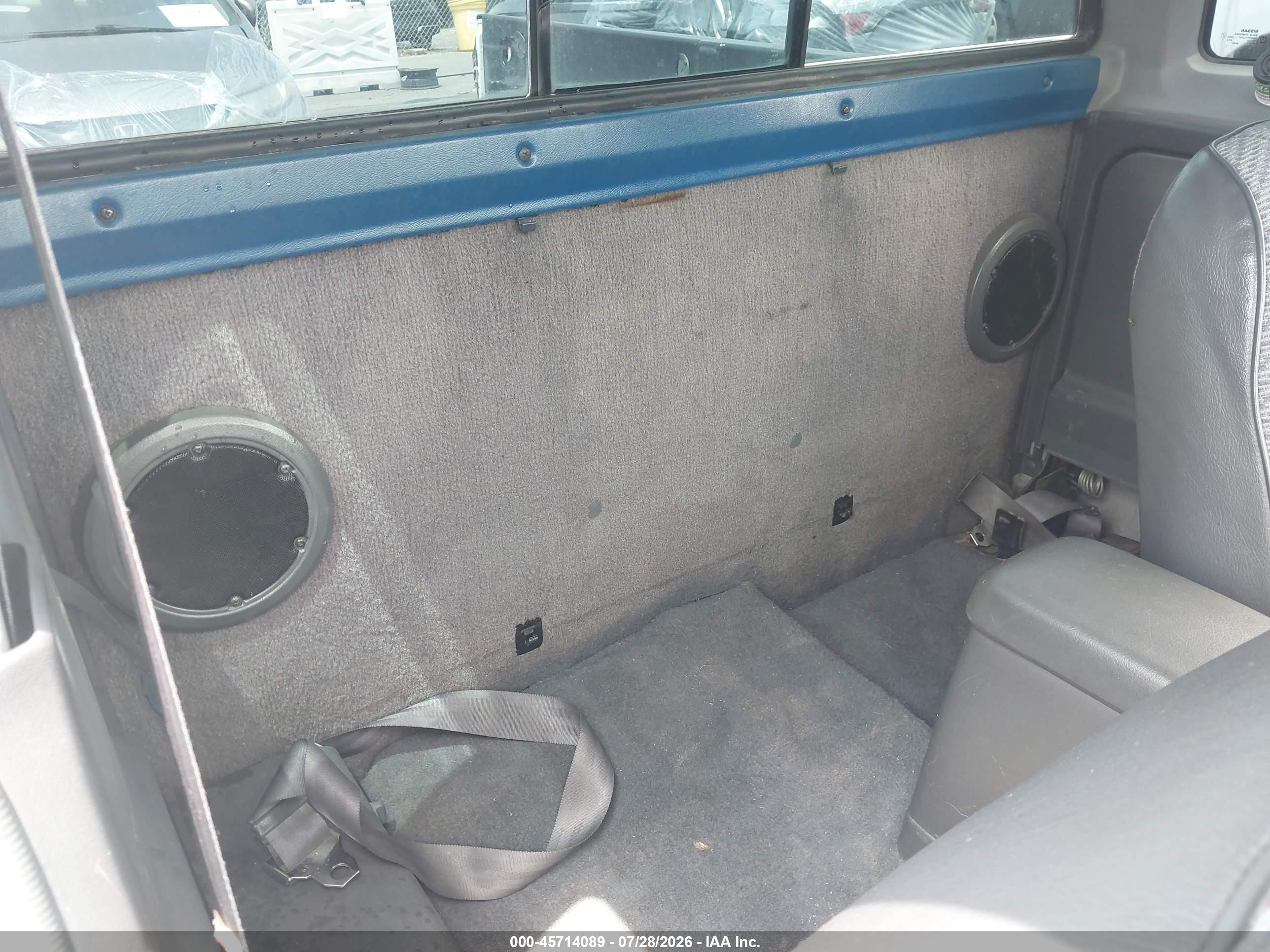 1997 Nissan 4x2 Truck Se/xe Белый vin: 1N6SD16SXVC368409