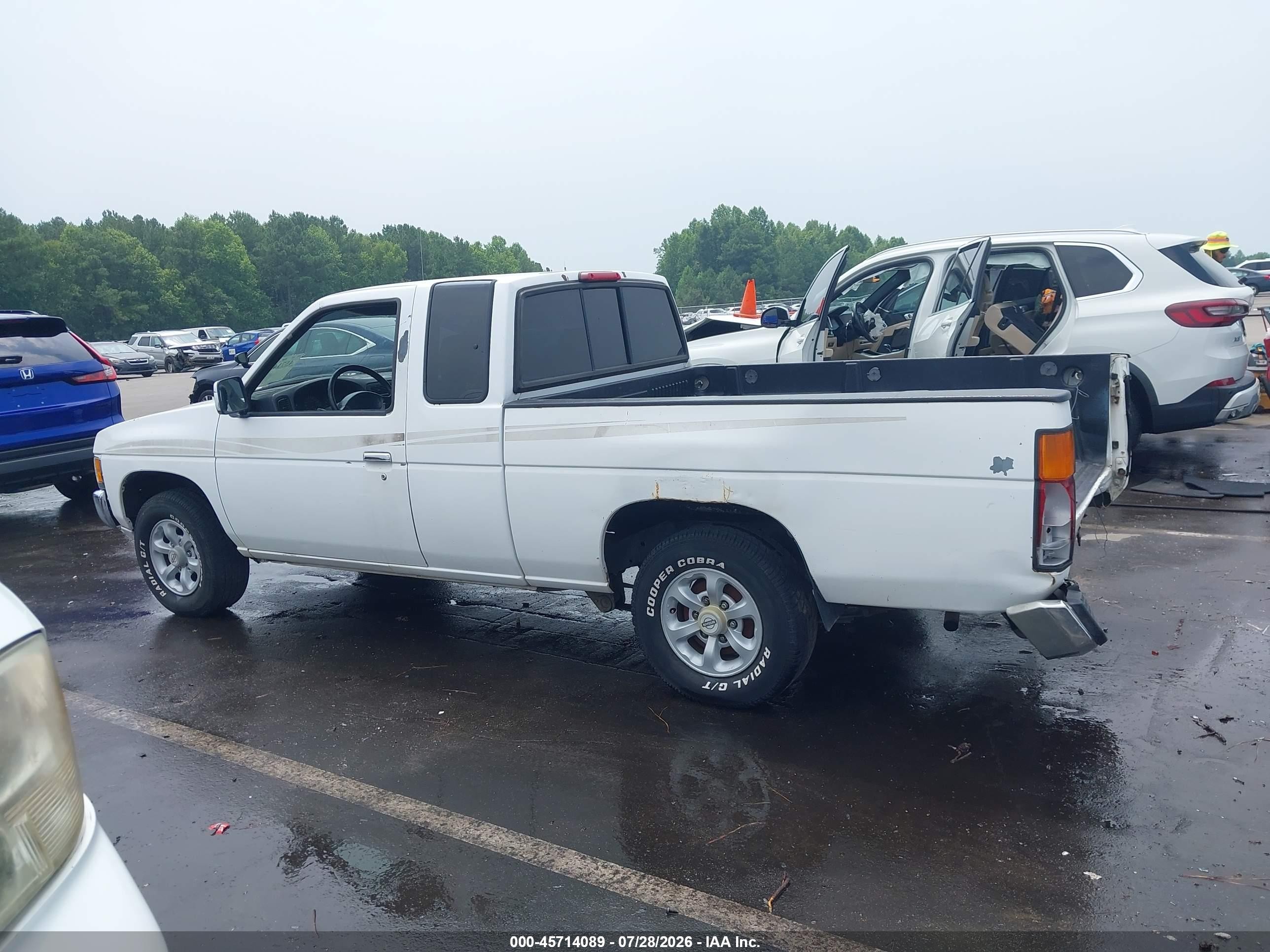 1997 Nissan 4x2 Truck Se/xe Белый vin: 1N6SD16SXVC368409