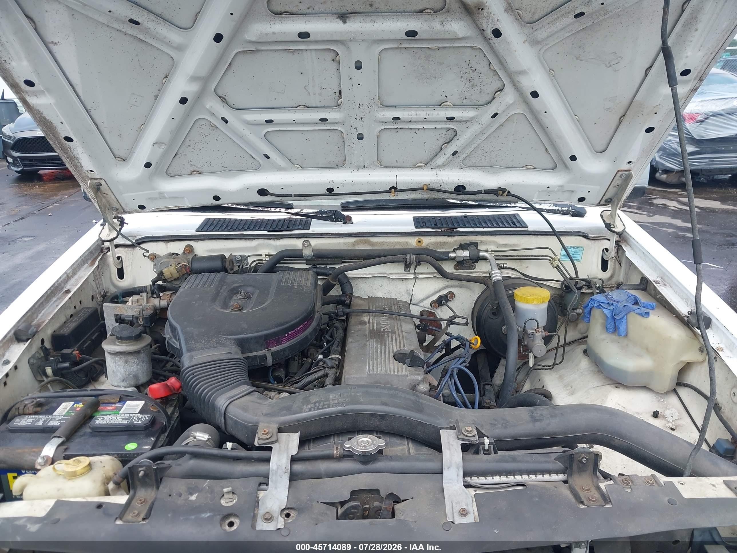 1997 Nissan 4x2 Truck Se/xe Белый vin: 1N6SD16SXVC368409