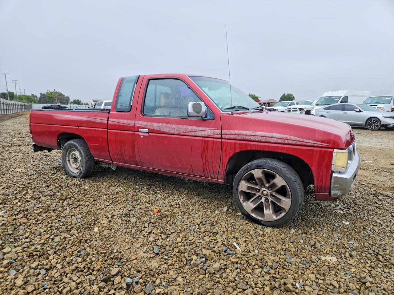 1997 Nissan Truck Xe Red vin: 1N6SD16SXVC373626