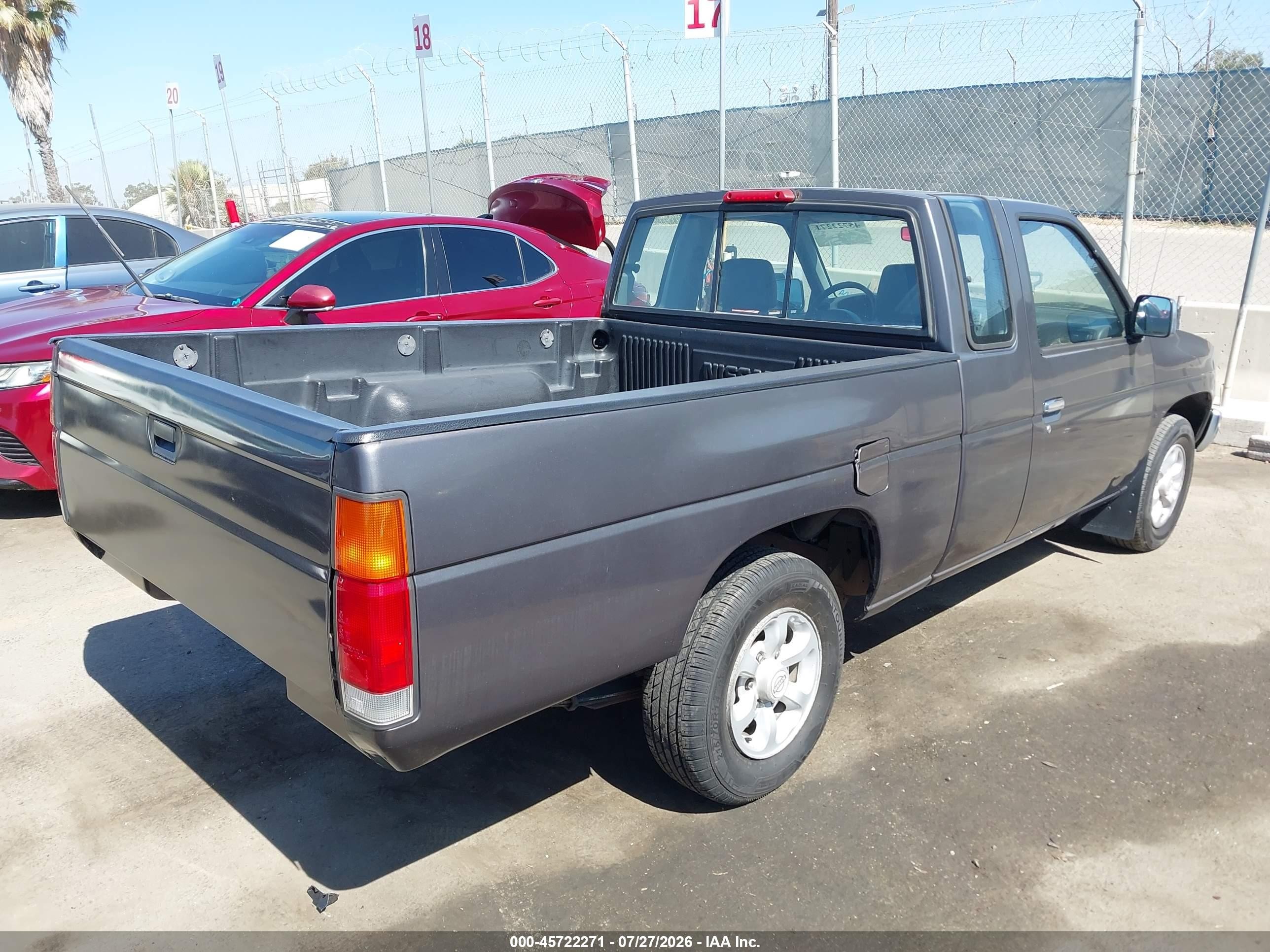 1997 Nissan 4x2 Truck Se/xe Gray vin: 1N6SD16SXVC383816