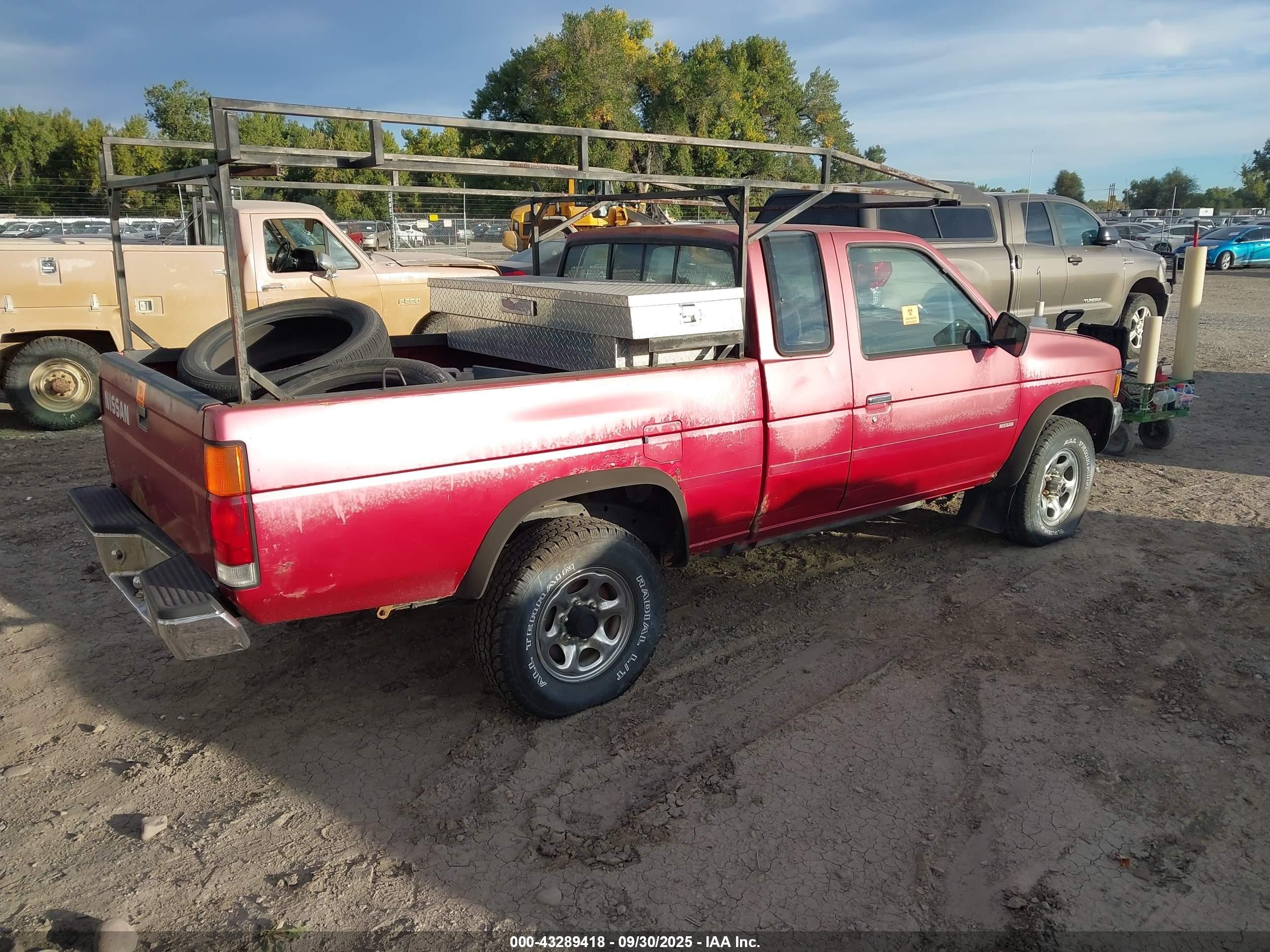 1990 Nissan D21 King Cab Red vin: 1N6SD16Y1LC340774