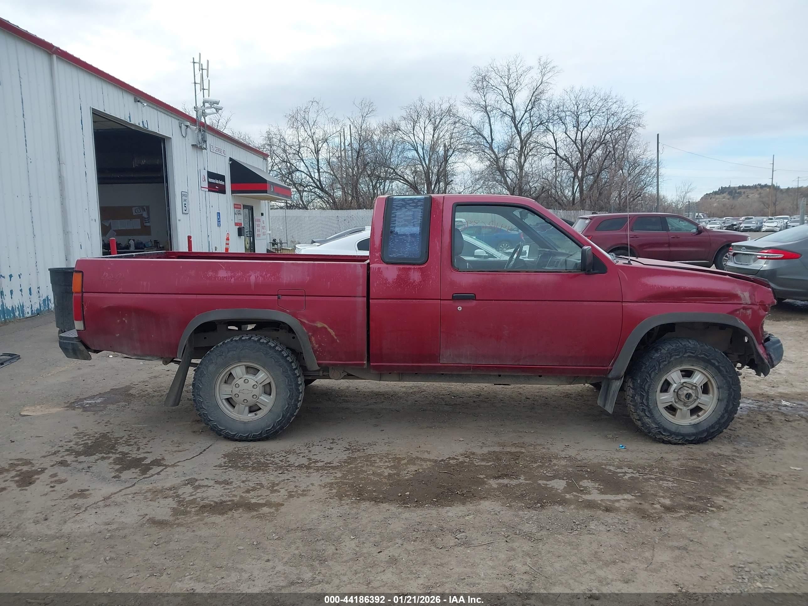 1991 Nissan Truck King Cab Maroon vin: 1N6SD16Y4MC417879