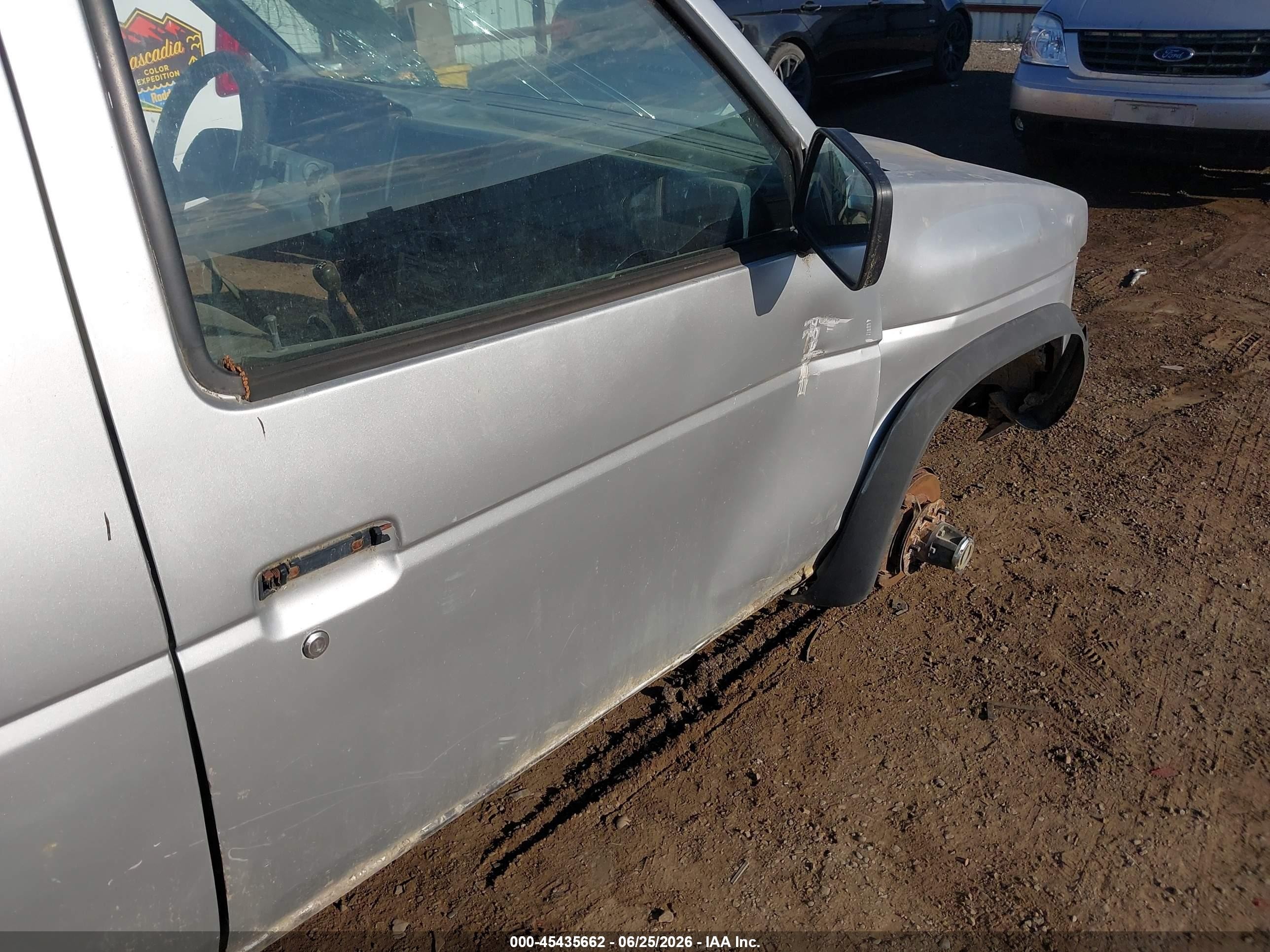 1993 Nissan Truck King Cab Silver vin: 1N6SD16Y6PC306836