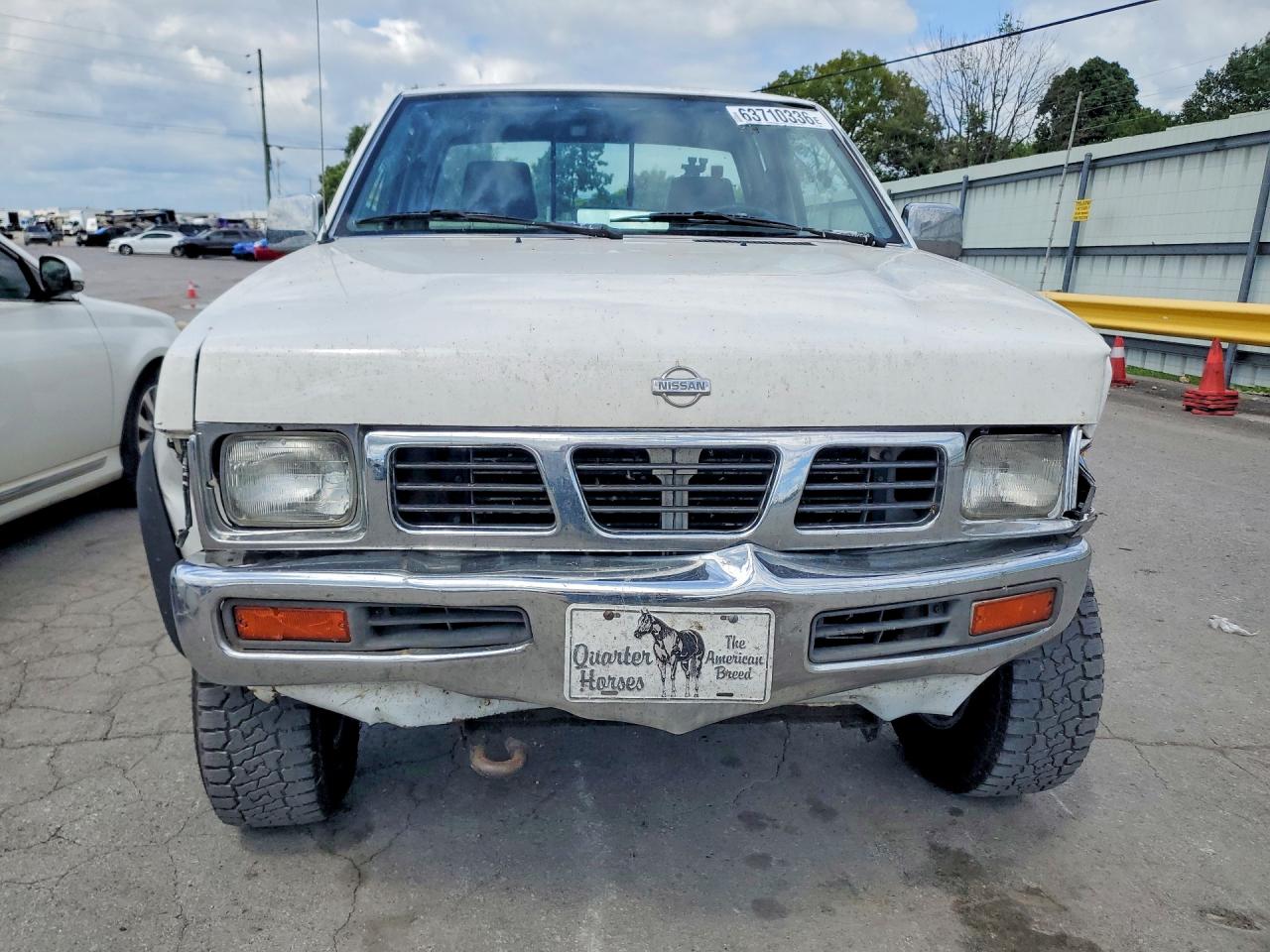 1997 Nissan Truck Xe White vin: 1N6SD16Y8VC362001