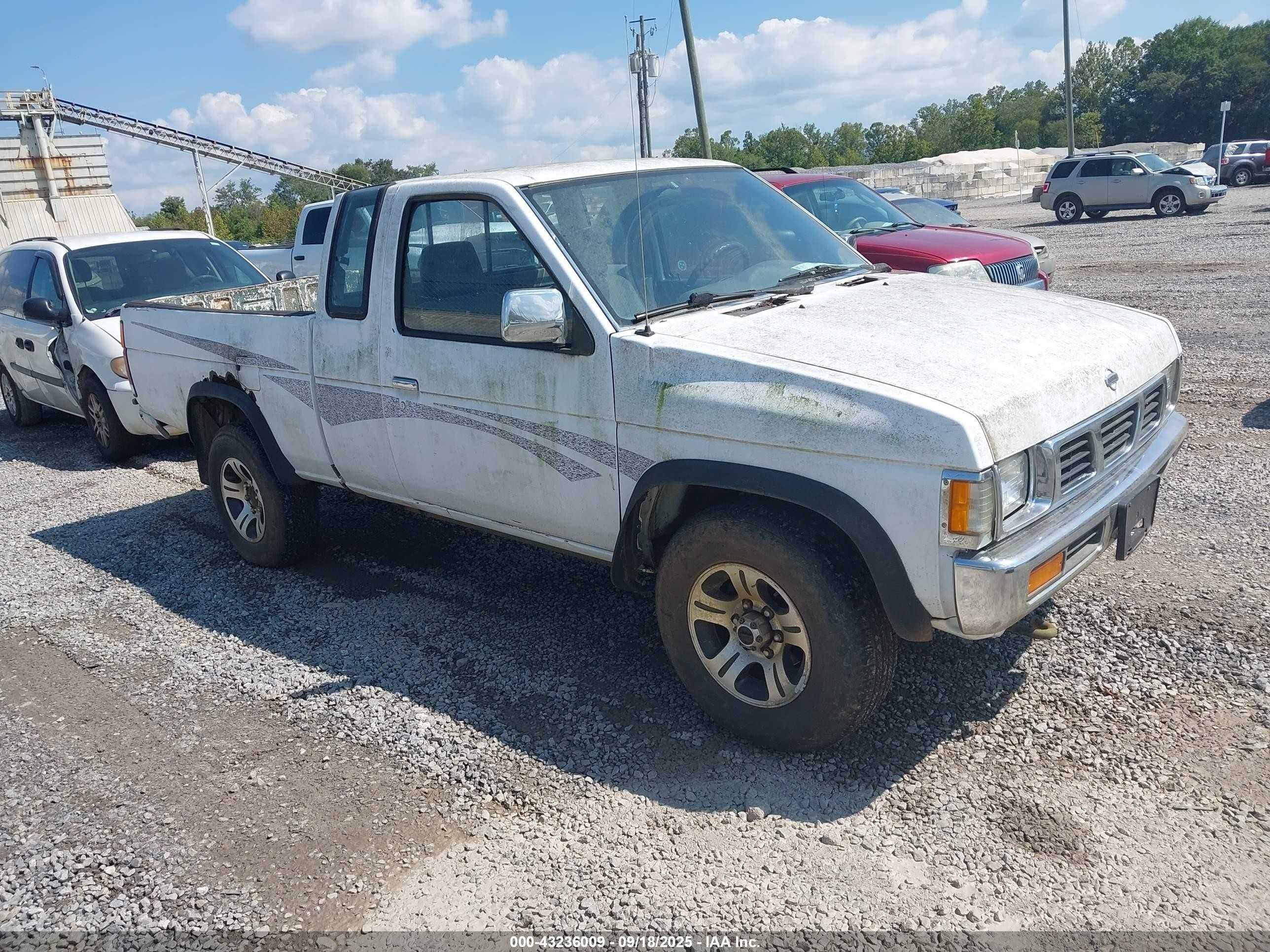 1996 Nissan Truck King Cab Se/king Cab Xe White vin: 1N6SD16YXTC312665