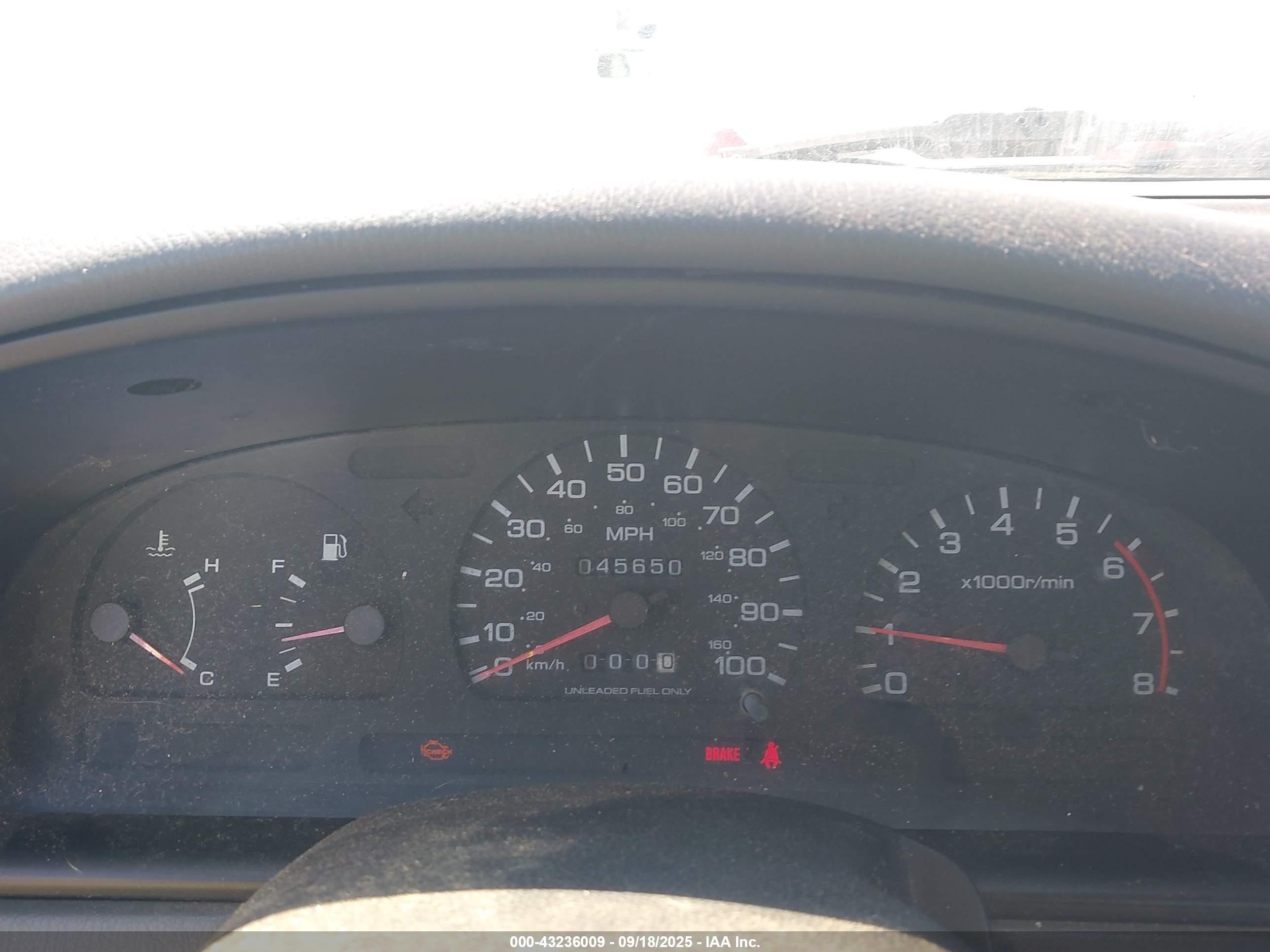 1996 Nissan Truck King Cab Se/king Cab Xe White vin: 1N6SD16YXTC312665