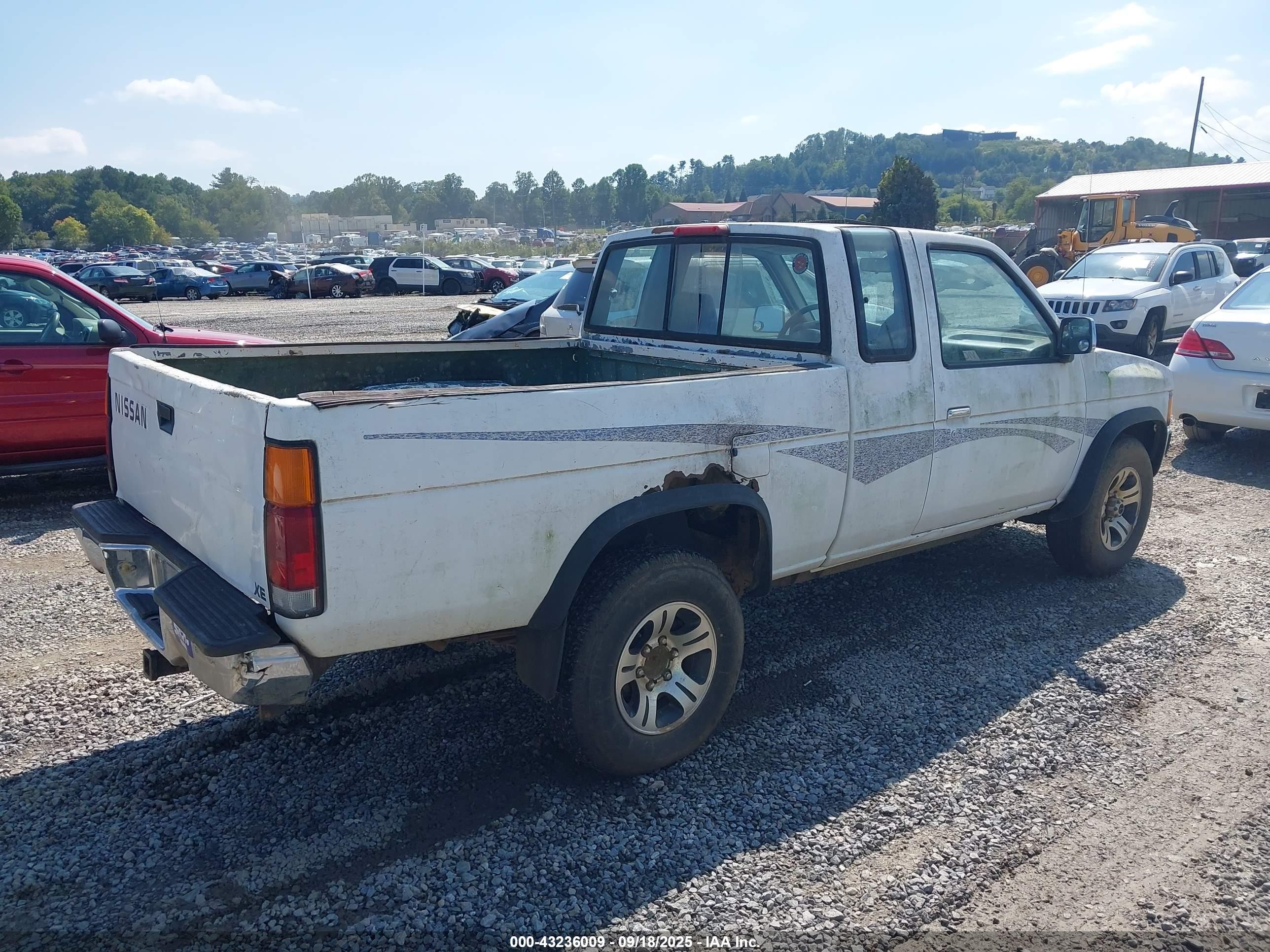 1996 Nissan Truck King Cab Se/king Cab Xe White vin: 1N6SD16YXTC312665