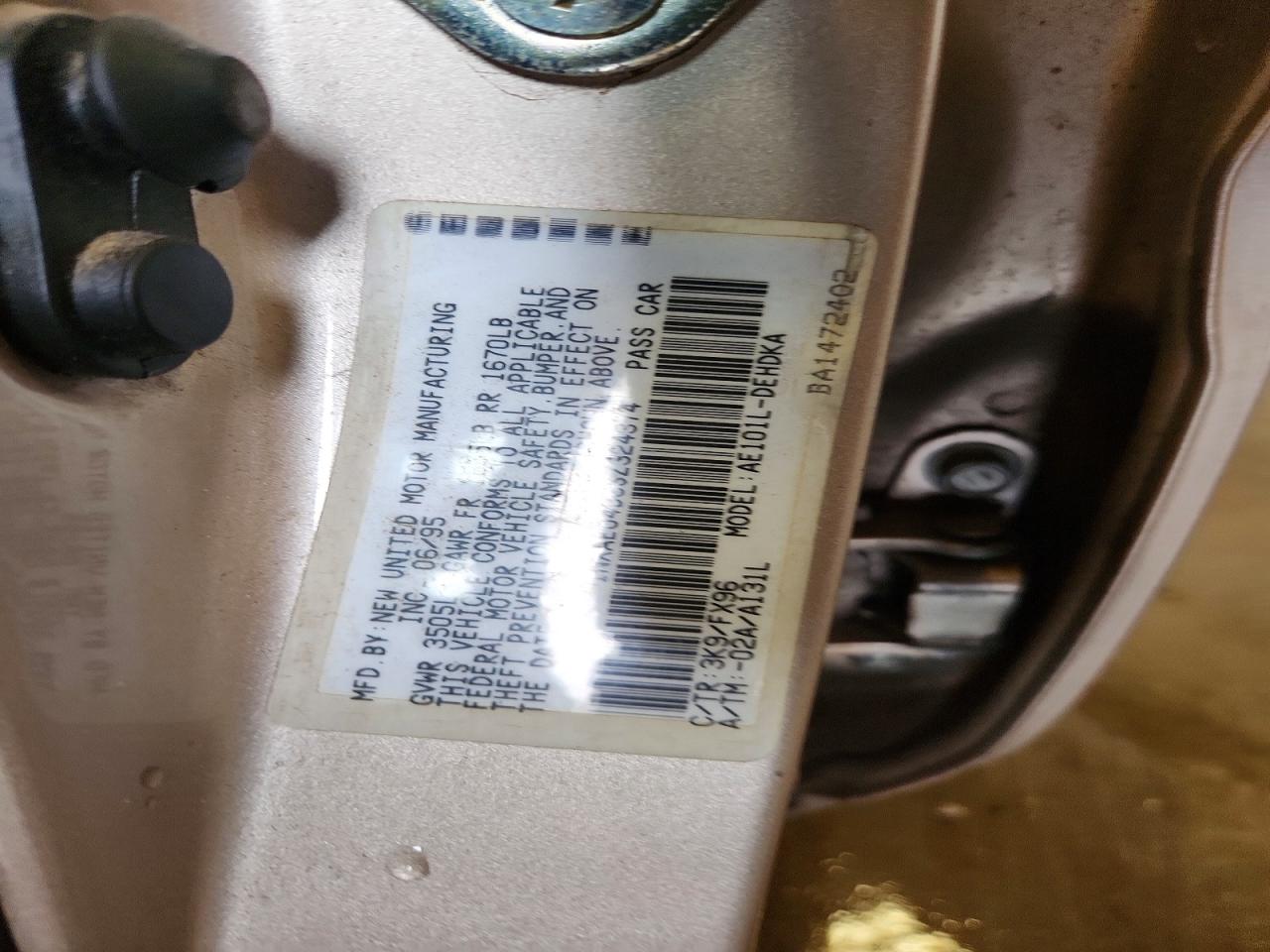 1995 Toyota Corolla Base Желто-коричневый vin: 1NXAE04B3SZ324374