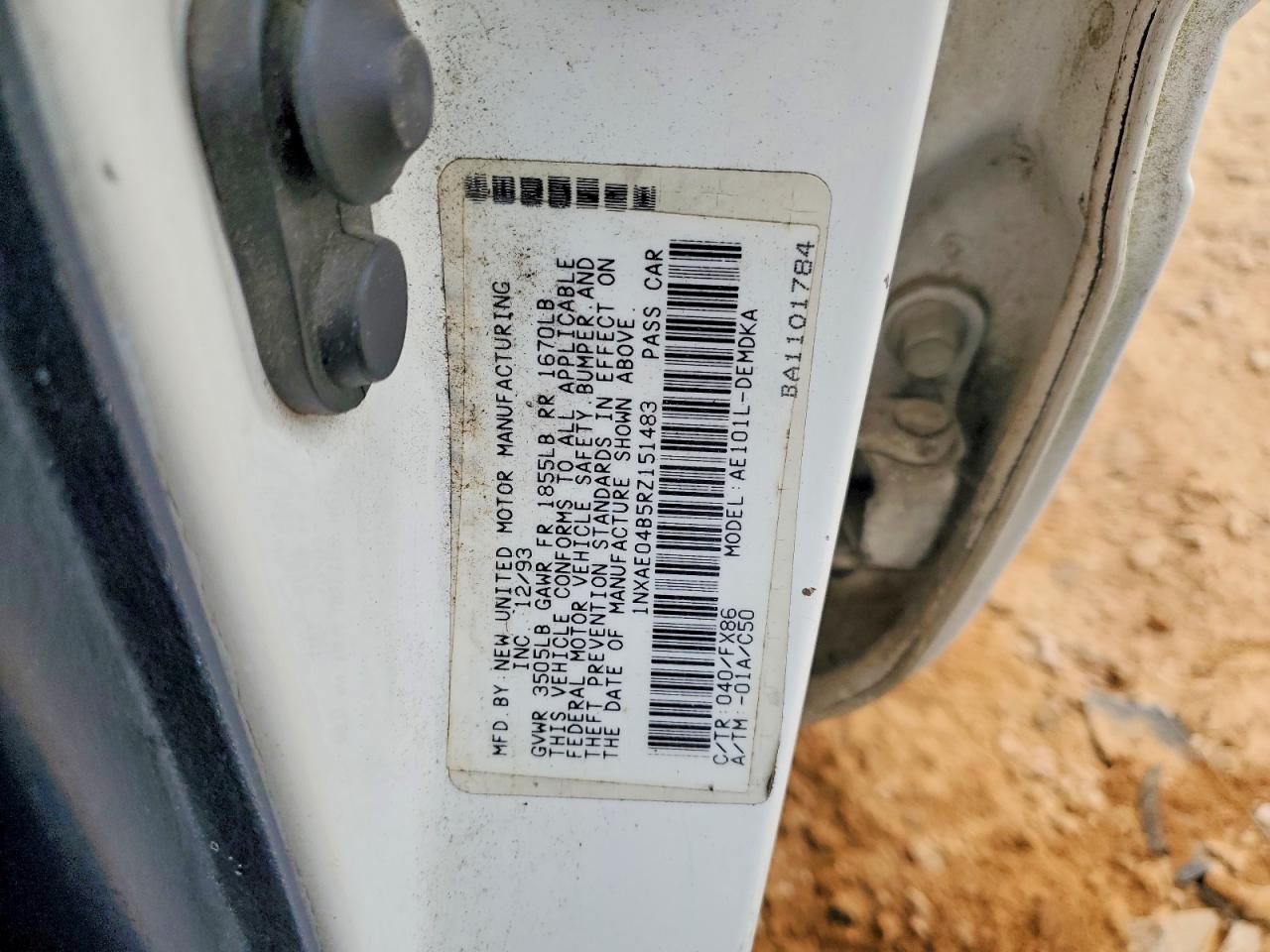 1994 Toyota Corolla Base White vin: 1NXAE04B5RZ151483