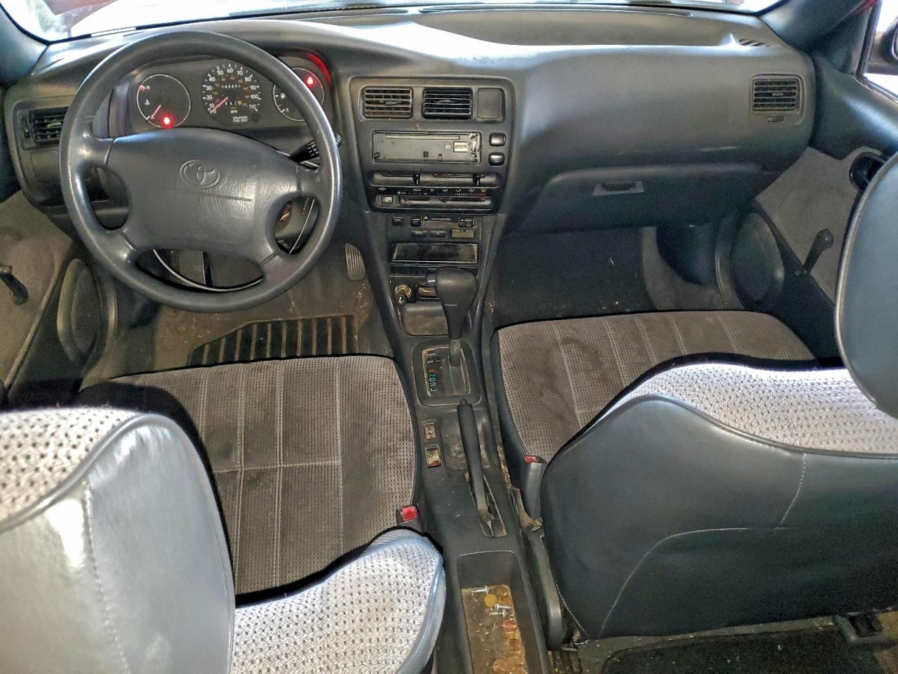 1993 Toyota Corolla Темно-бордовый vin: 1NXAE04E4PZ002621