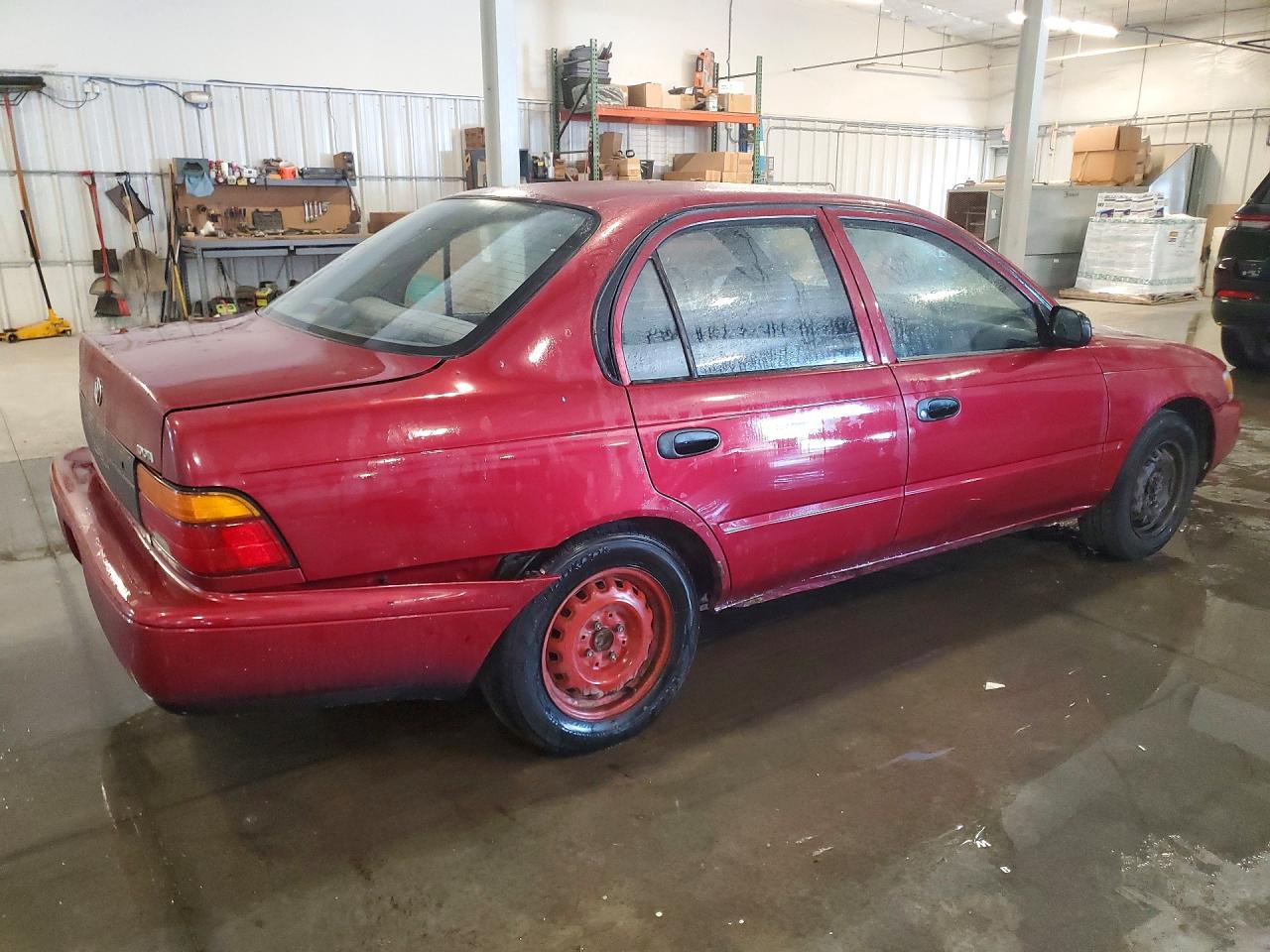 1993 Toyota Corolla Base Maroon vin: 1NXAE04E5PZ033862