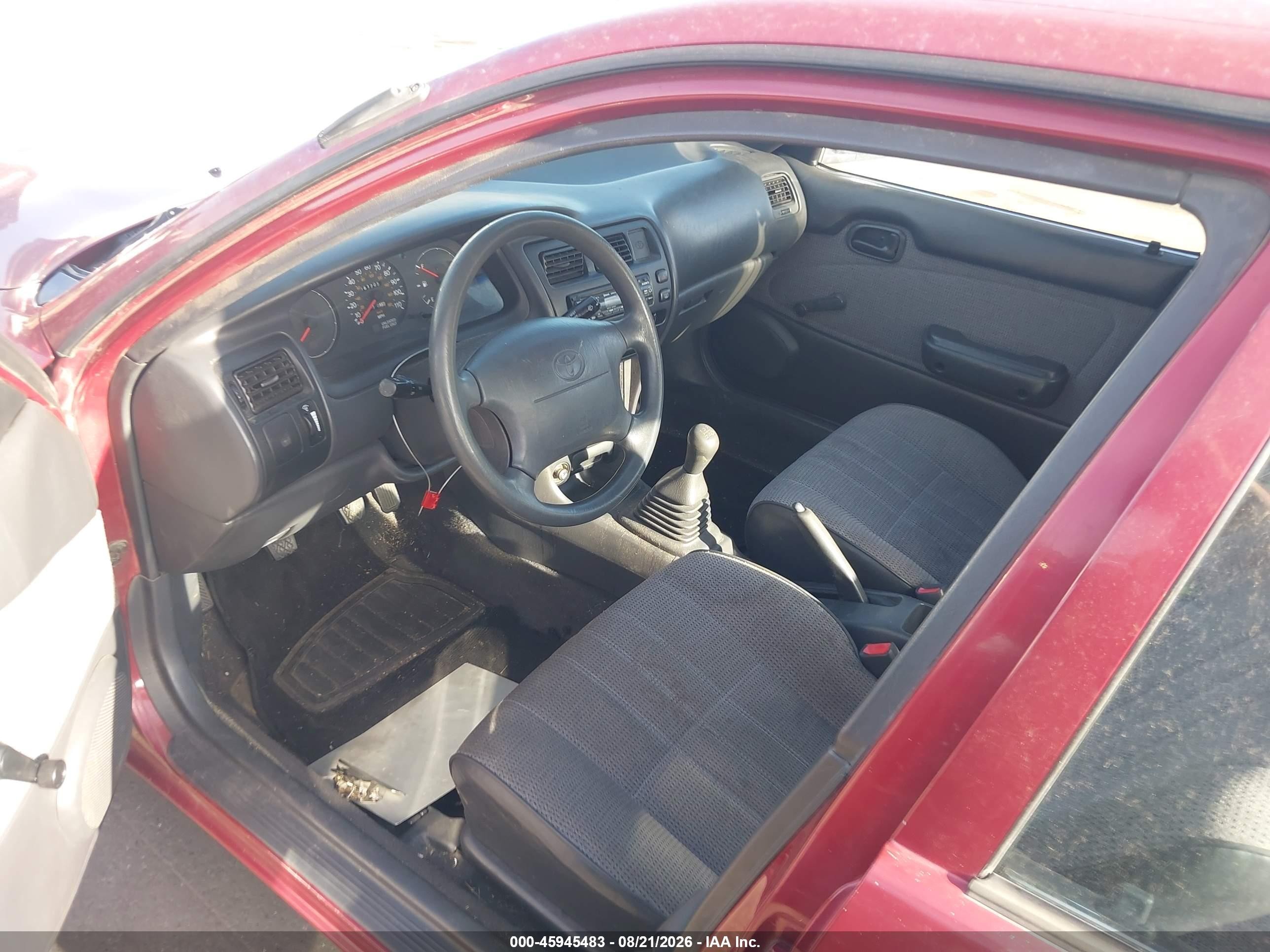 1993 Toyota Corolla   Red vin: 1NXAE04E7PZ088488