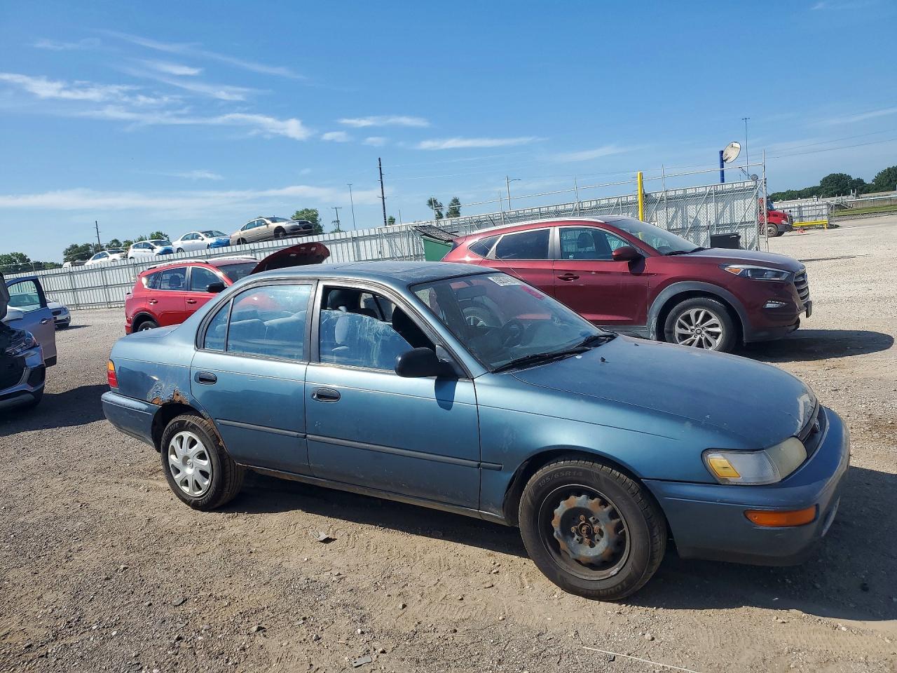1994 Toyota Corolla Dx Blue vin: 1NXAE09B0RZ209895