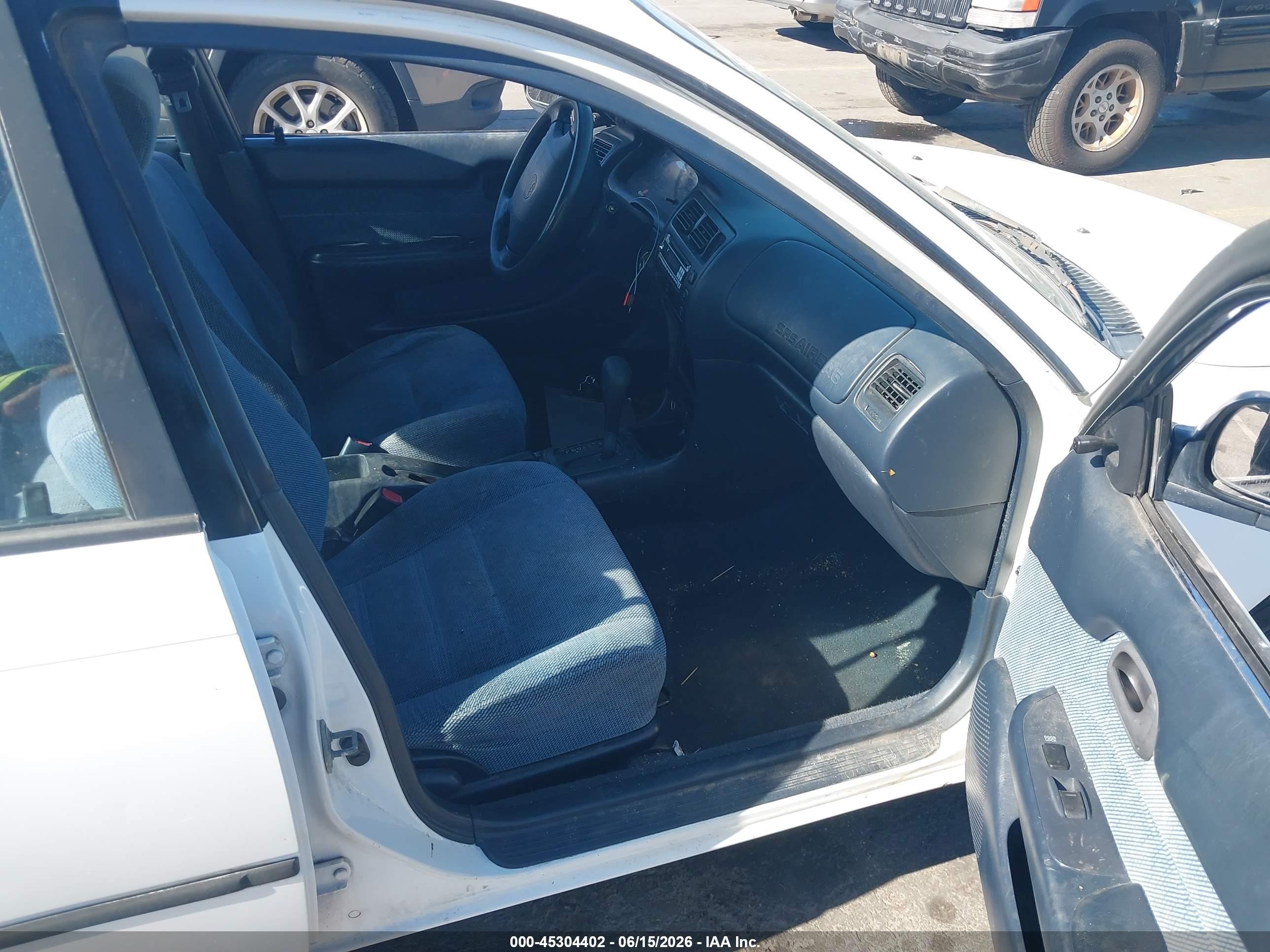 1995 Toyota Corolla Le/dx White vin: 1NXAE09B0SZ333400