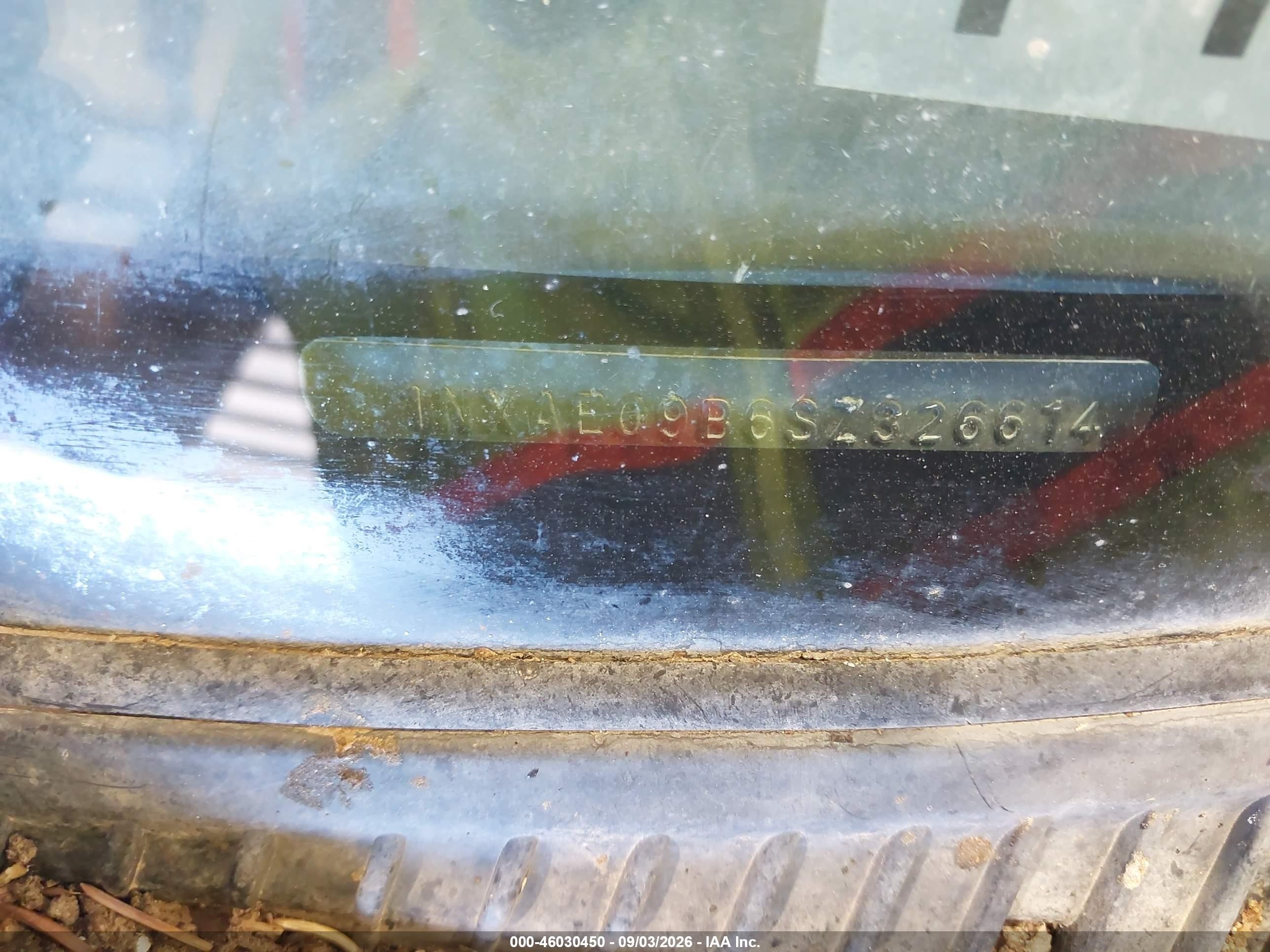 1995 Toyota Corolla Le/dx Желто-коричневый vin: 1NXAE09B1S7326614
