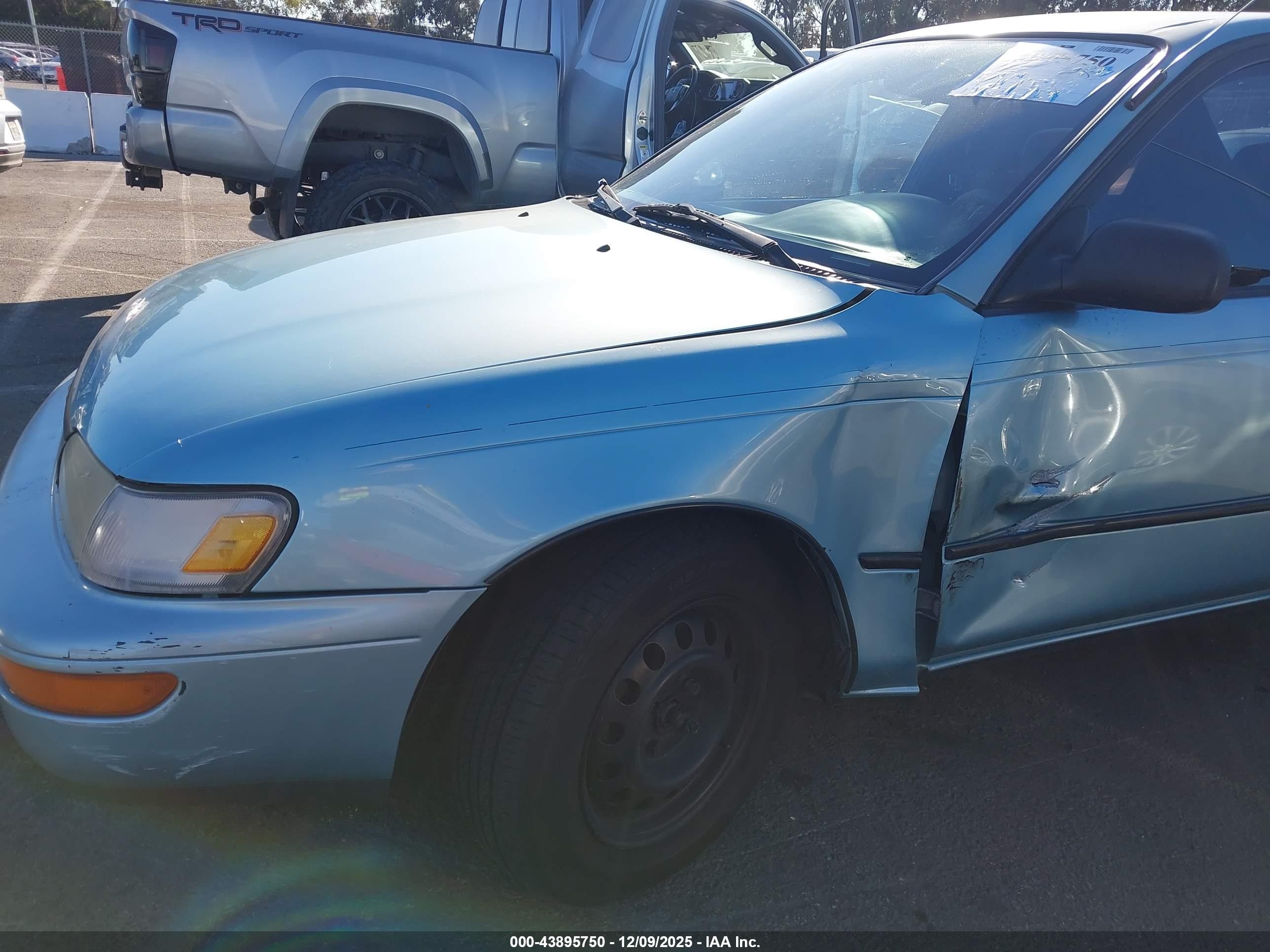 1995 Toyota Corolla Le/dx Teal vin: 1NXAE09B1SZ231443