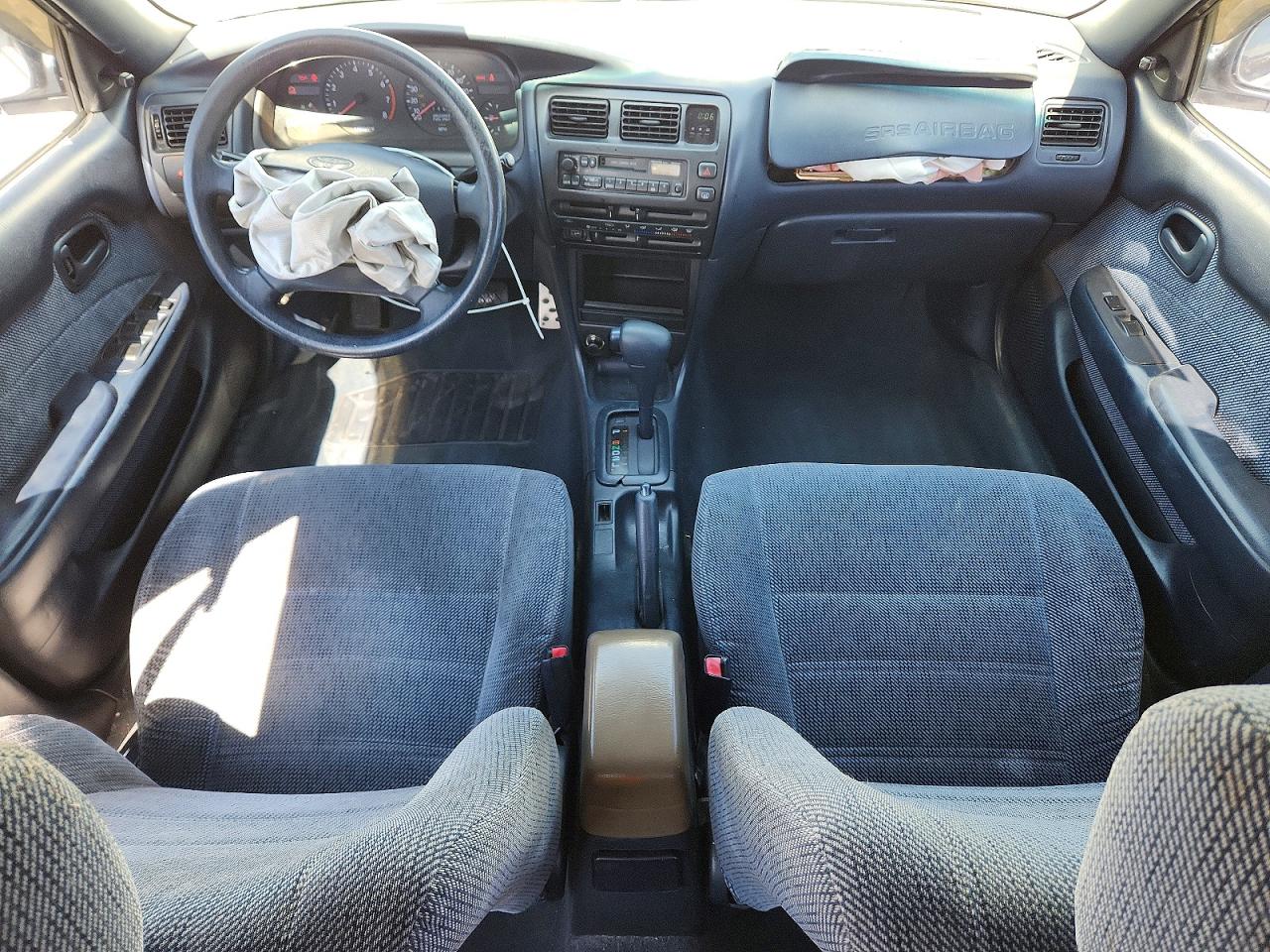 1995 Toyota Corolla Dx White vin: 1NXAE09B4SZ242114