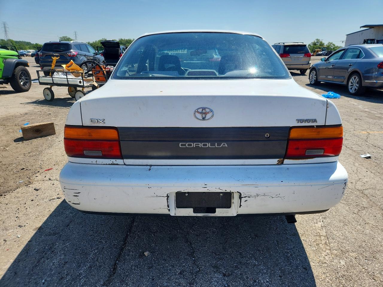 1995 Toyota Corolla Dx White vin: 1NXAE09B6SZ326659