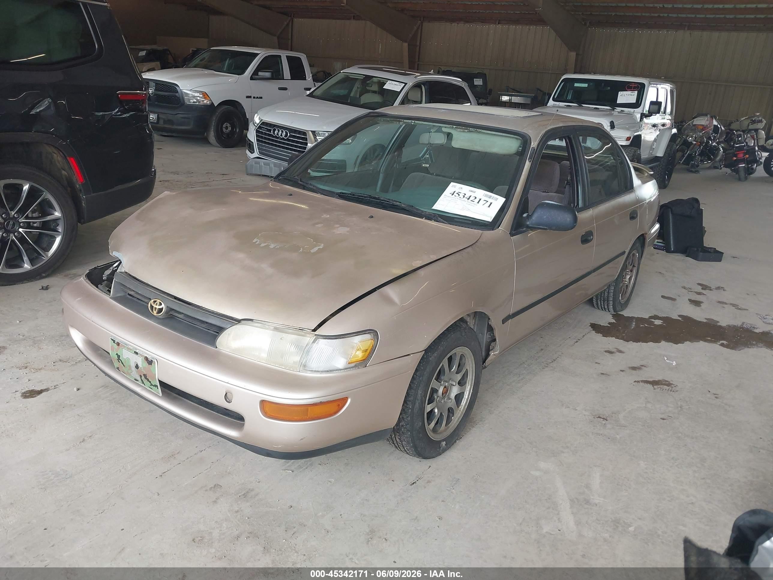 1995 Toyota Corolla Le/dx Gold vin: 1NXAE09B7SZ334088