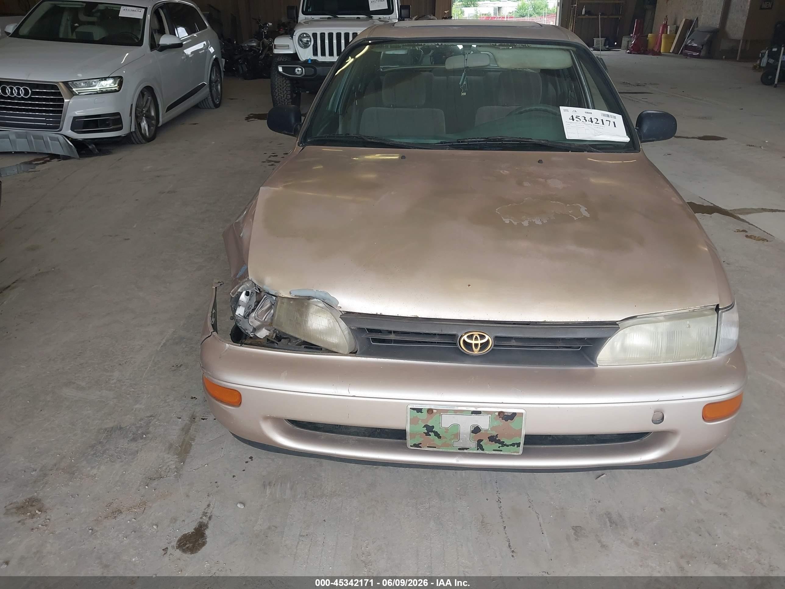1995 Toyota Corolla Le/dx Gold vin: 1NXAE09B7SZ334088