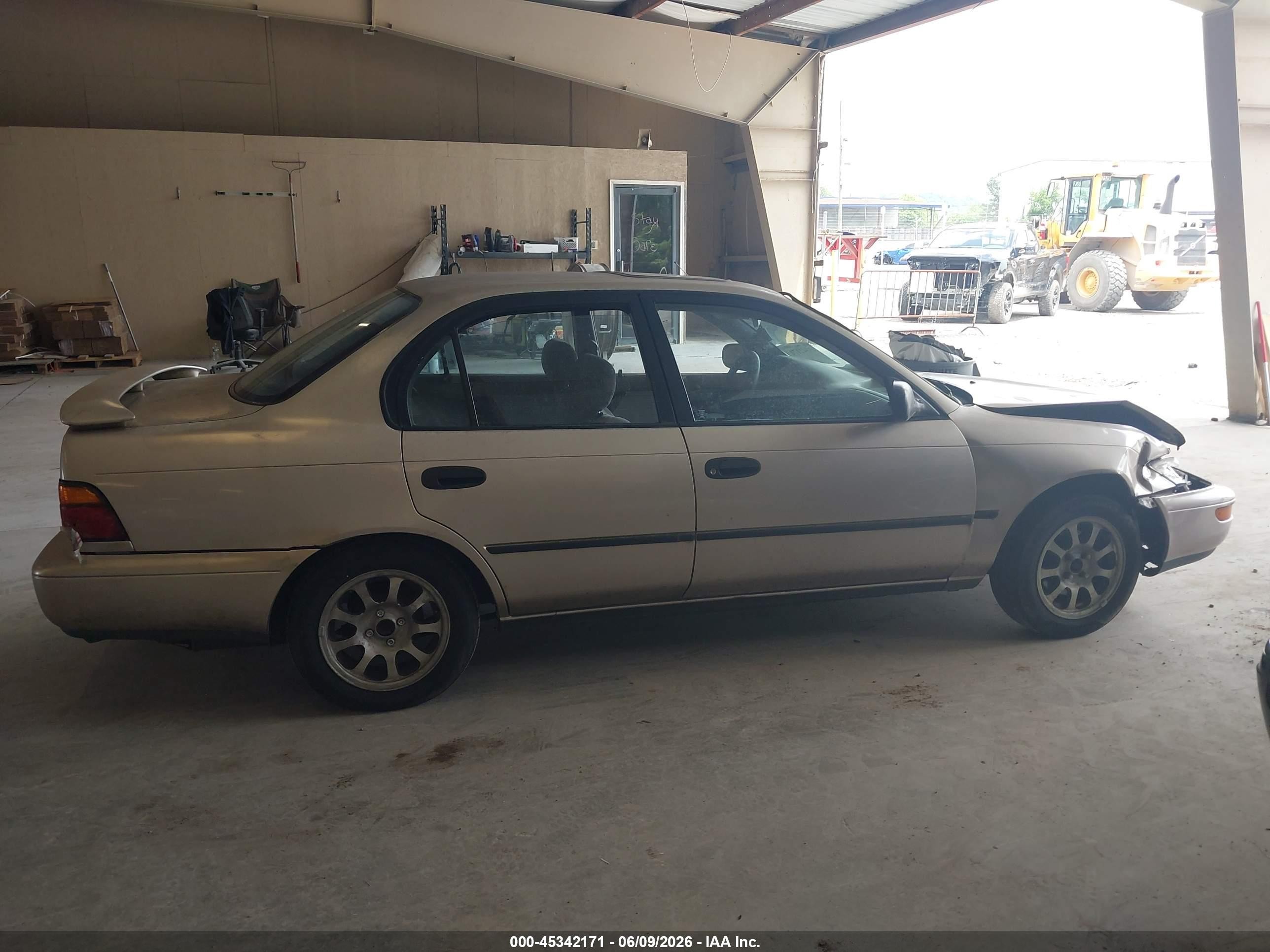 1995 Toyota Corolla Le/dx Gold vin: 1NXAE09B7SZ334088