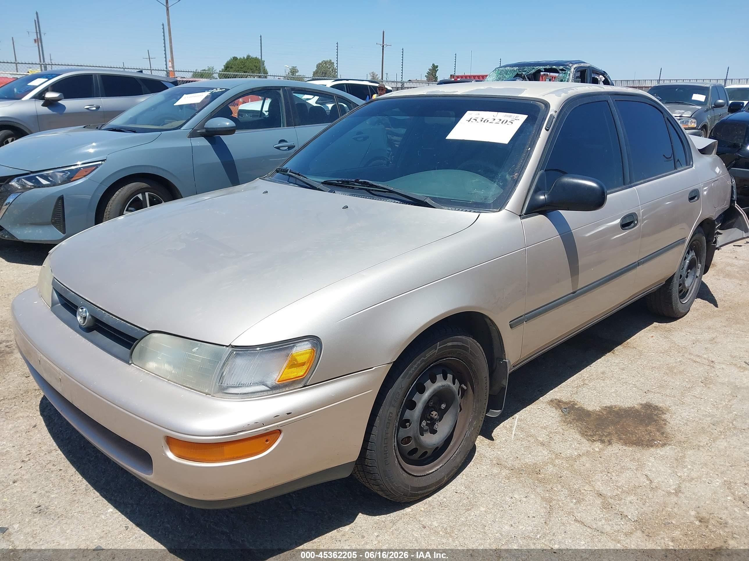 1995 Toyota Corolla Le/dx Beige vin: 1NXAE09B8SZ333175