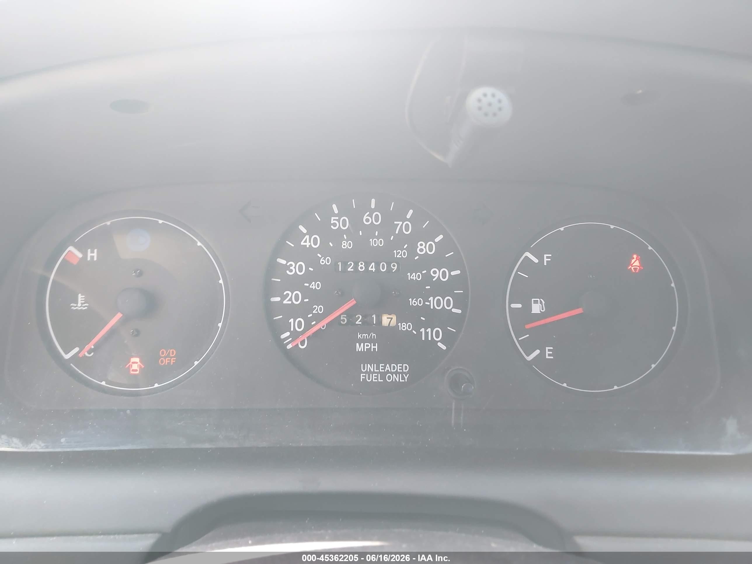 1995 Toyota Corolla Le/dx Beige vin: 1NXAE09B8SZ333175
