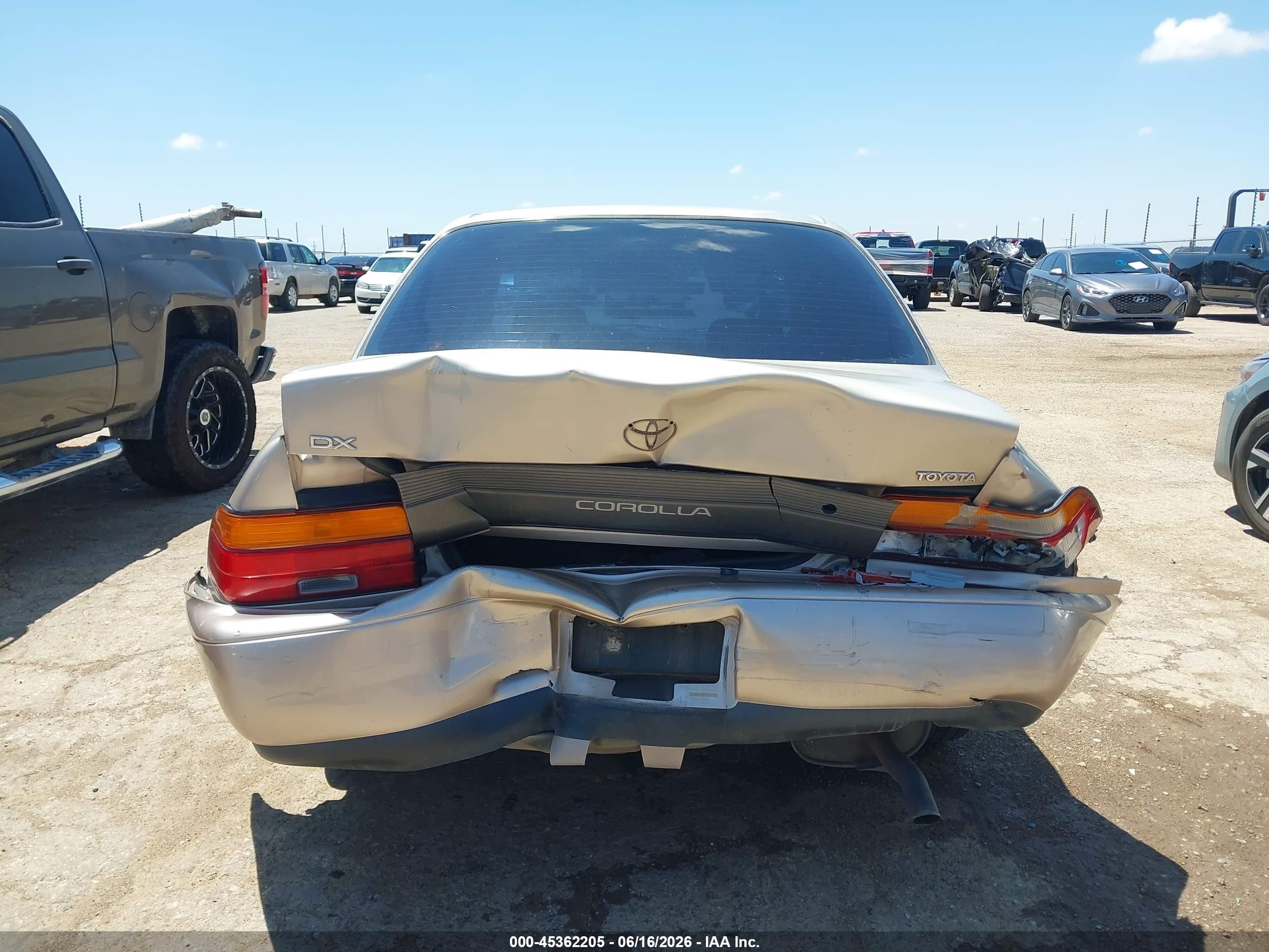 1995 Toyota Corolla Le/dx Beige vin: 1NXAE09B8SZ333175