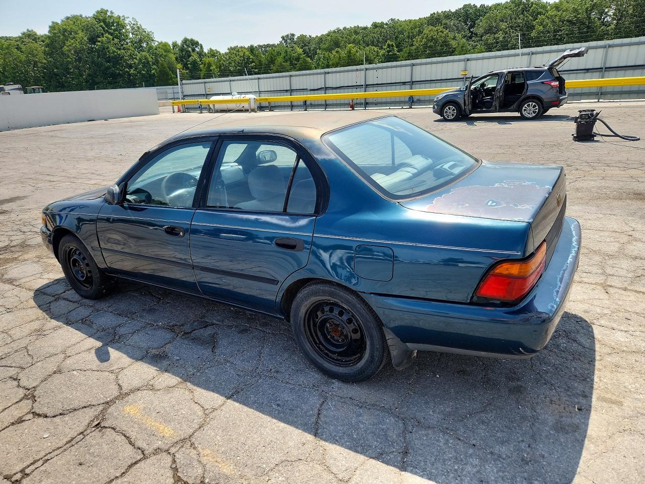 1994 Toyota Corolla Dx Teal vin: 1NXAE09B9RZ135070