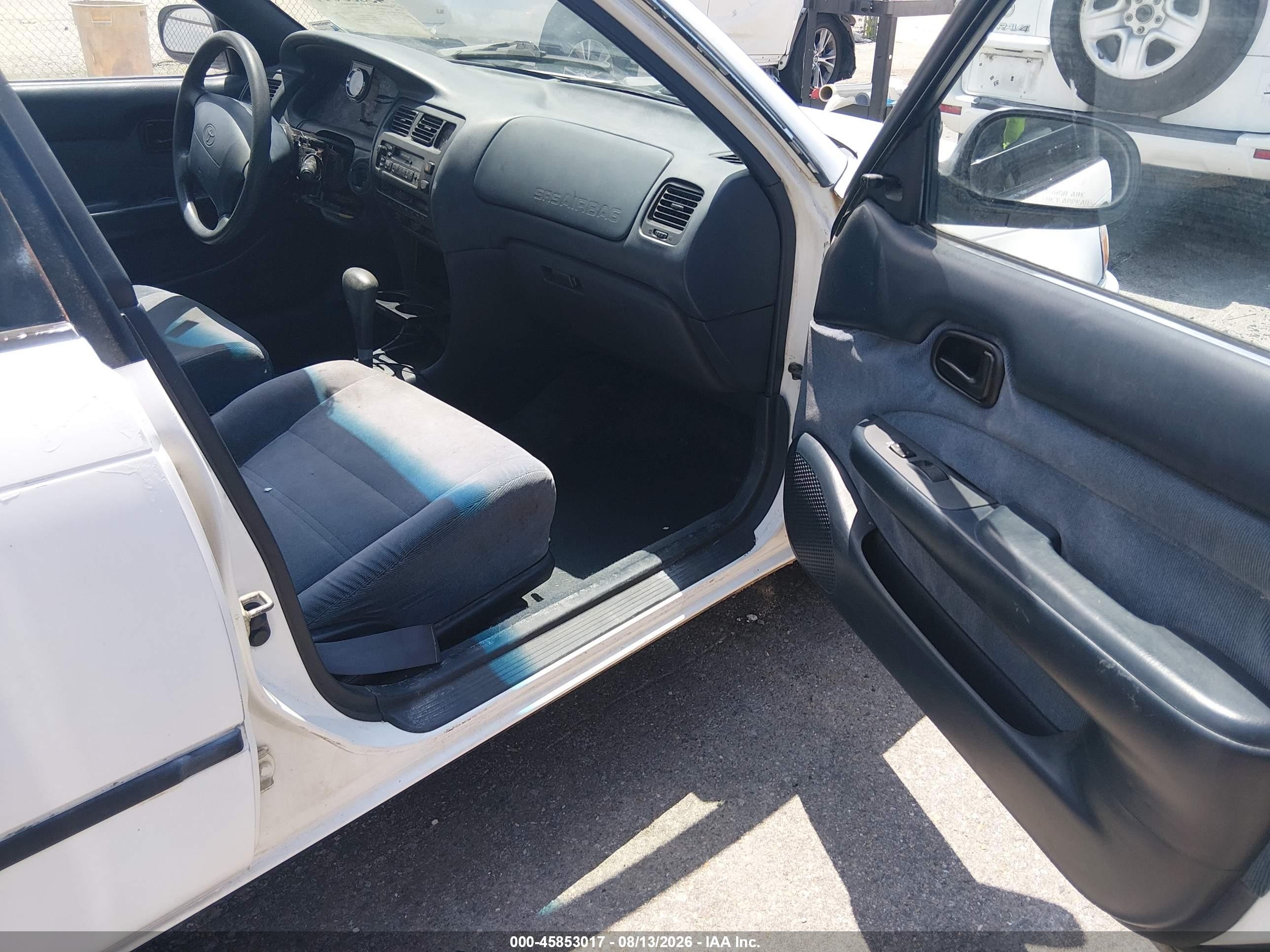 1994 Toyota Corolla Le/dx White vin: 1NXAE09B9RZ194698